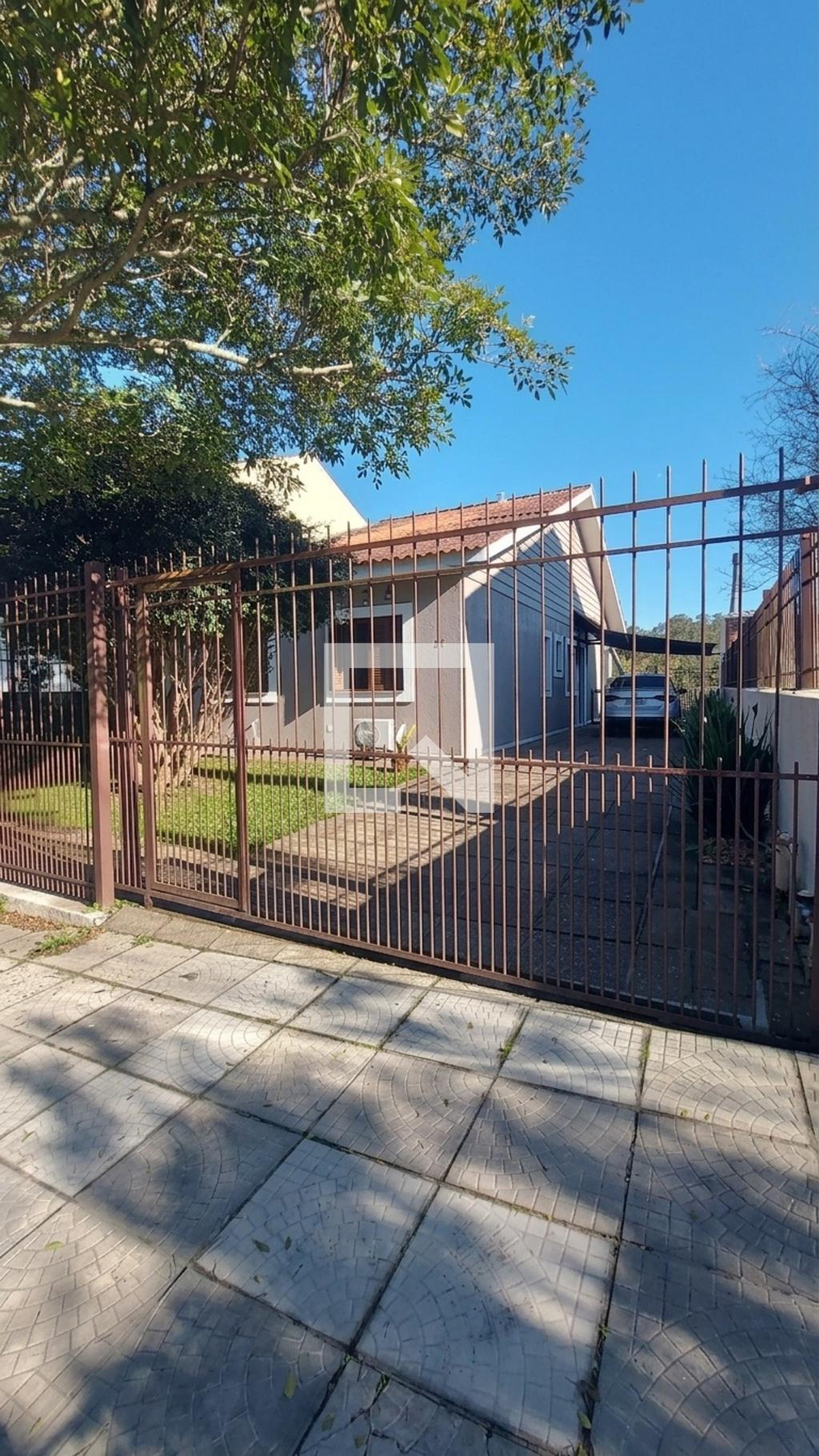 Fachada Condomínio em Rua Derocy Peres da Palma, 31