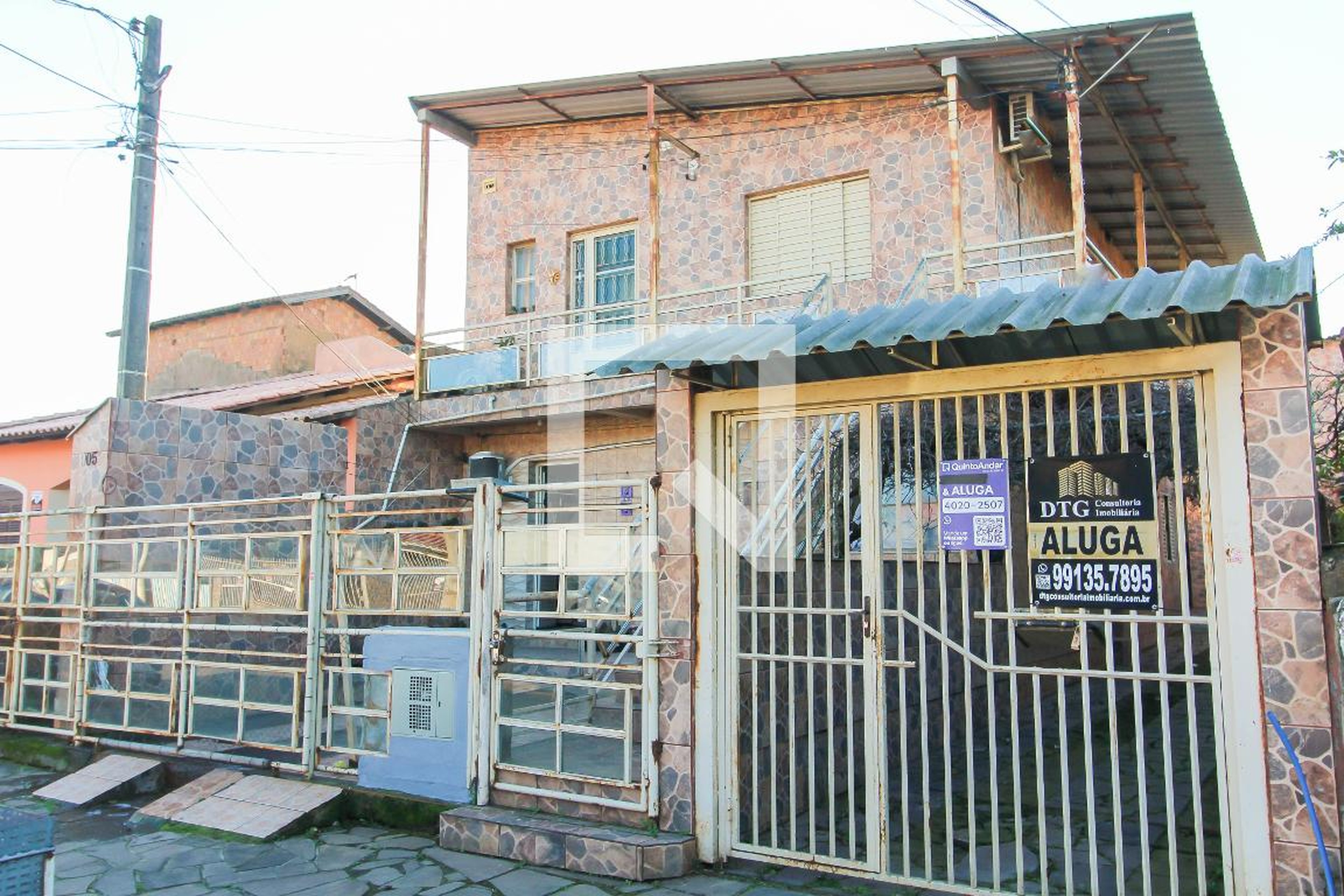 Fachada Condomínio em Rua Bartolomeu de Gusmão, 905