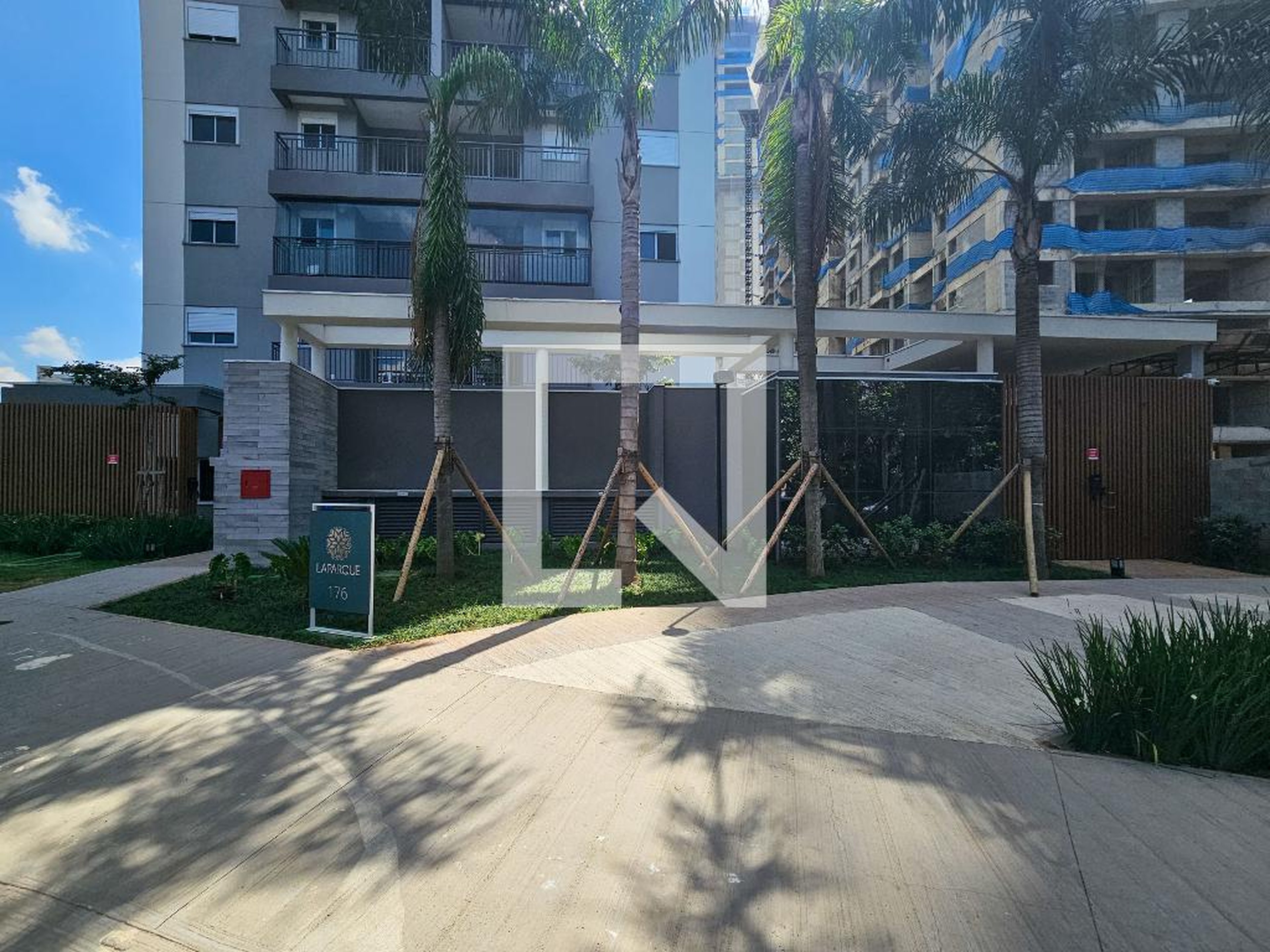 Fachada do Prédio Condomínio LaParque Lapa