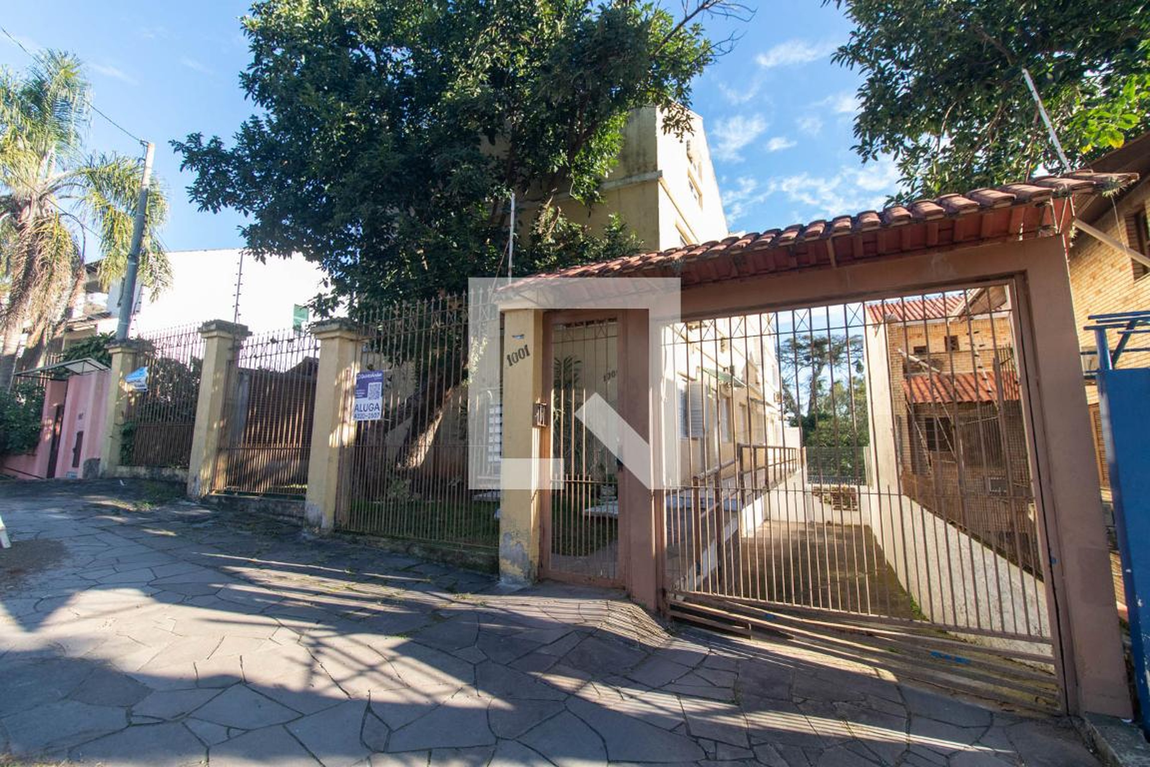 Fachada Condomínio em Rua Erechim, 1001