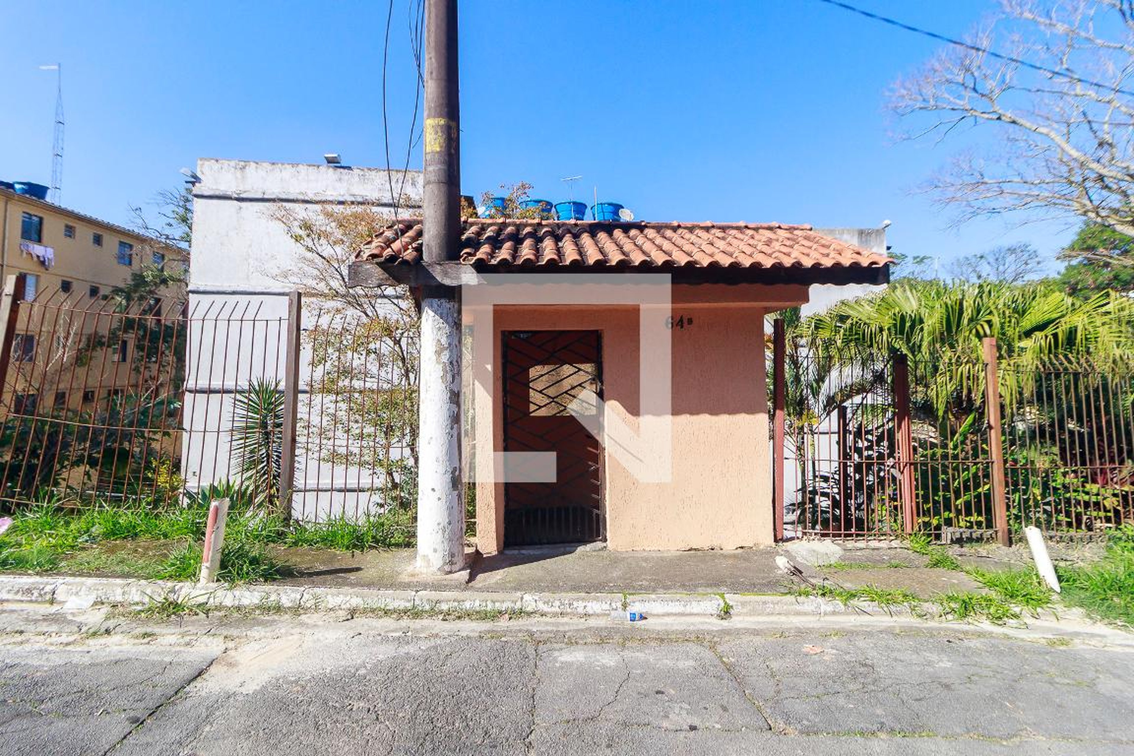 Fachada Condomínio em Rua das Iriabas, 64b