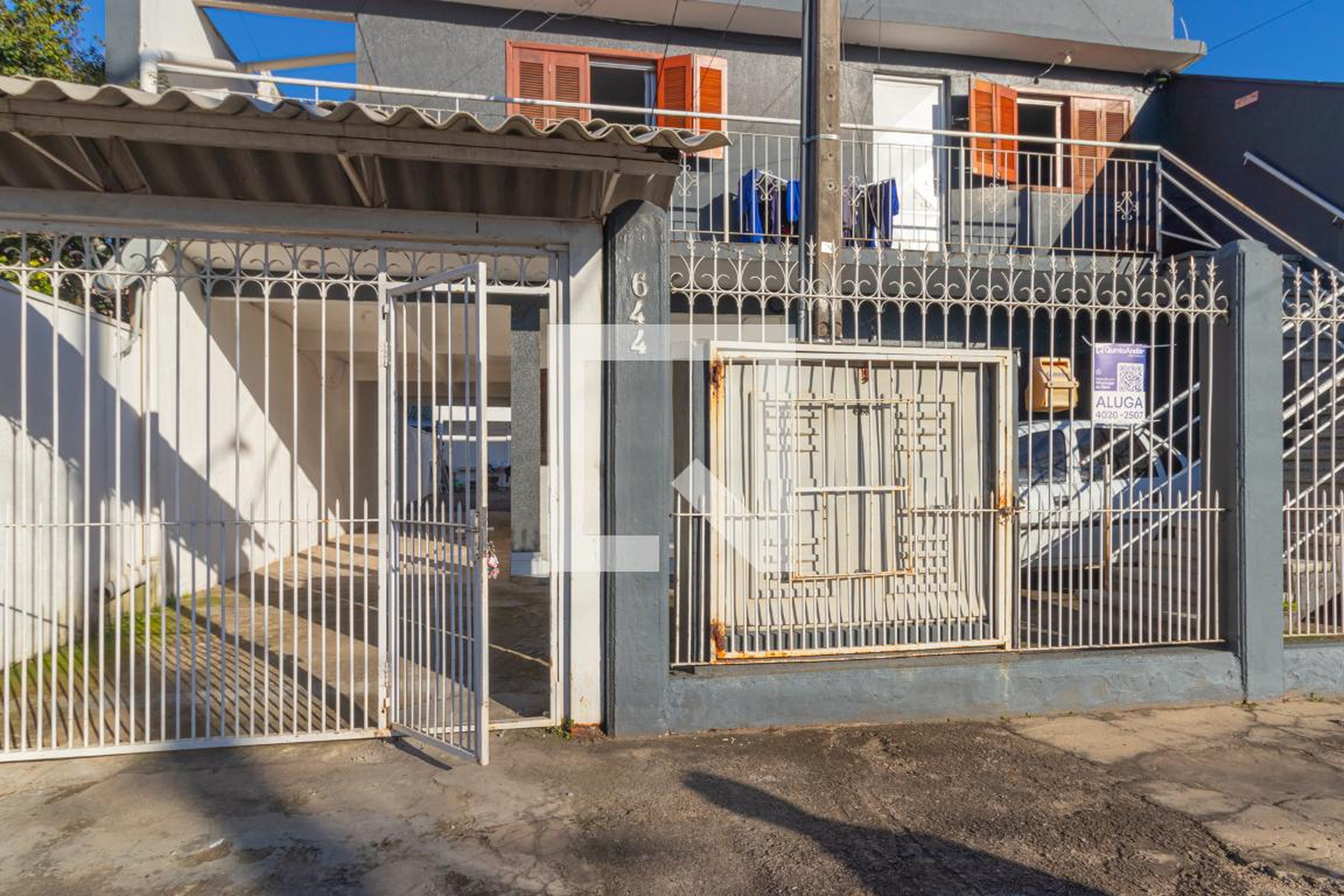 Fachada Condomínio em Rua Santa Clara, 644