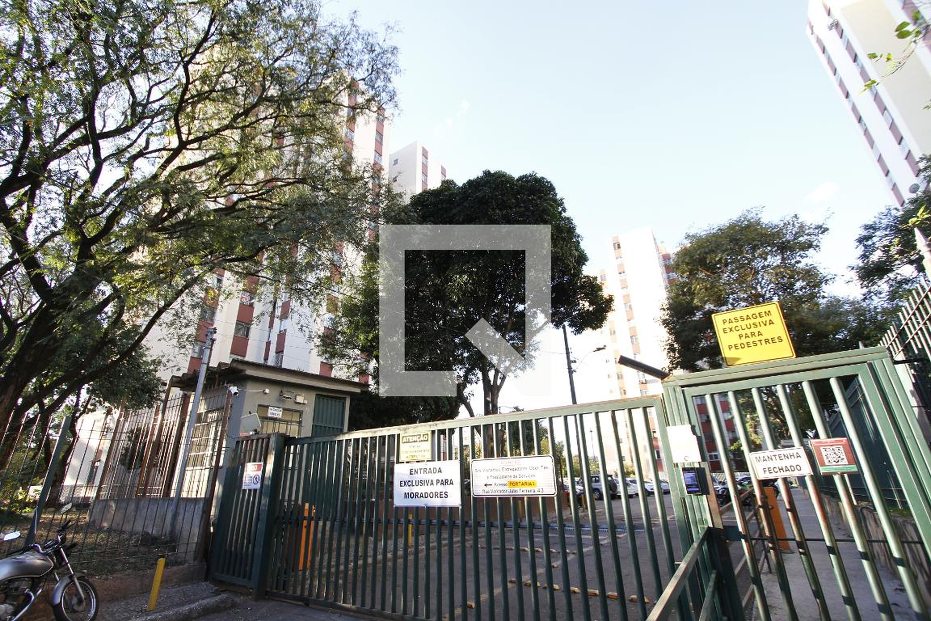 Fachada Condomínio Henrique Silva de Araújo