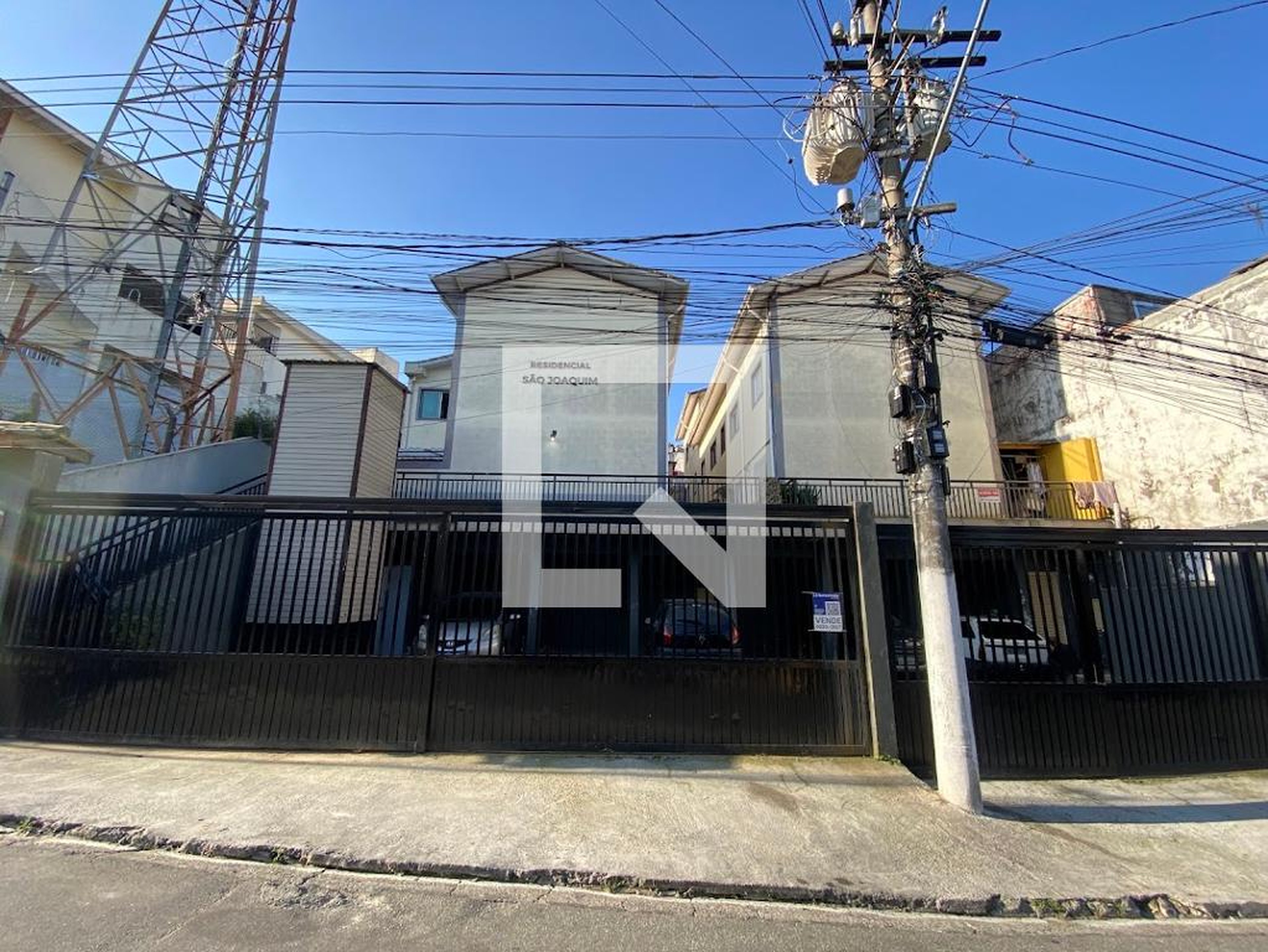 FACHADA Condomínio em Rua Eduardo Vieira de Melo, 90