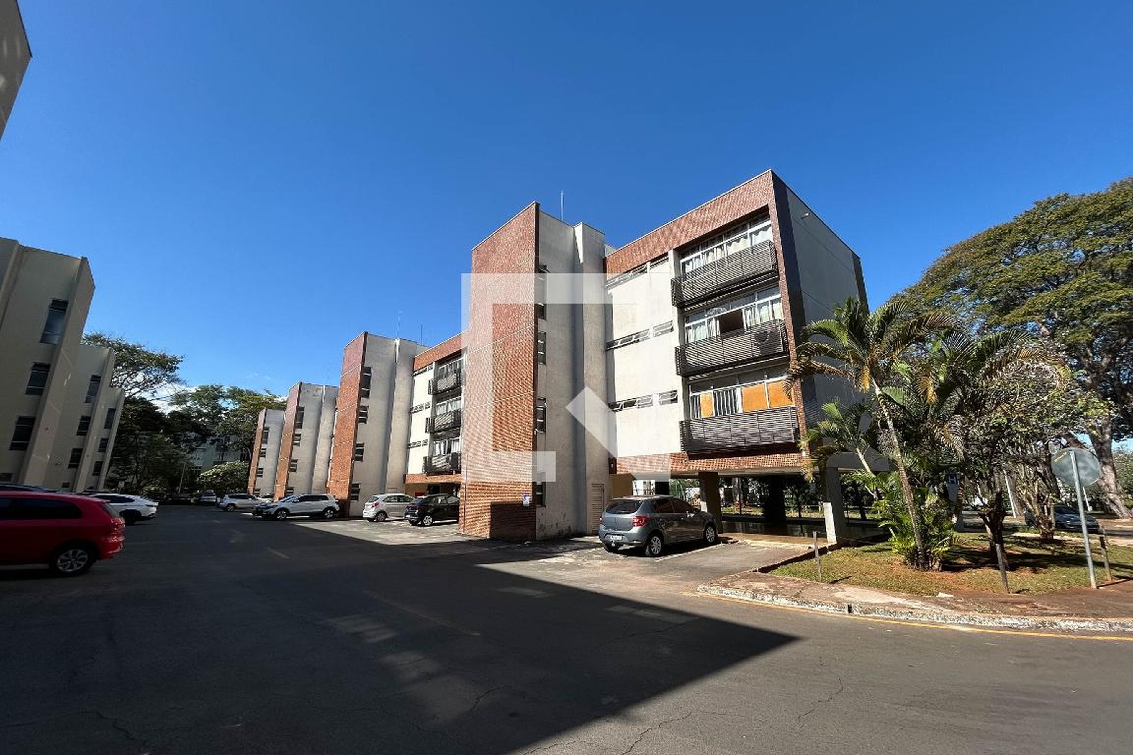 Fachada Condomínio em SHCS SQS 403 BL I, s/n