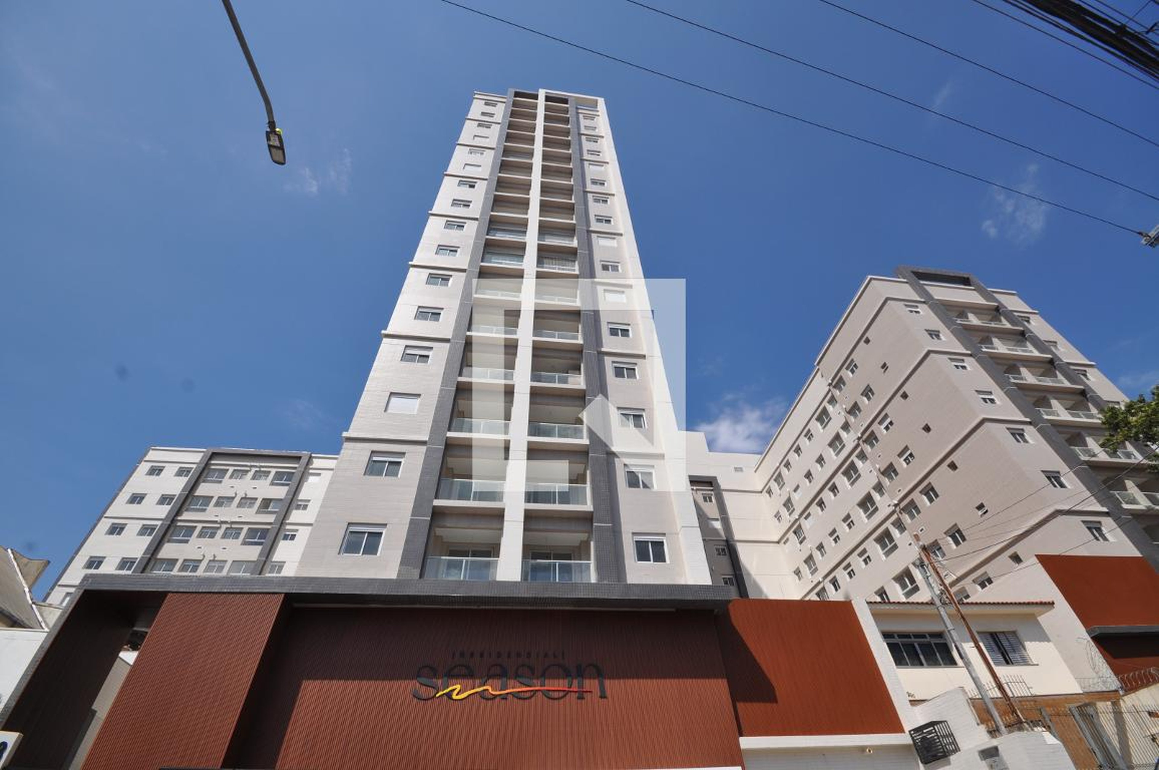 Fachada Residencial Season