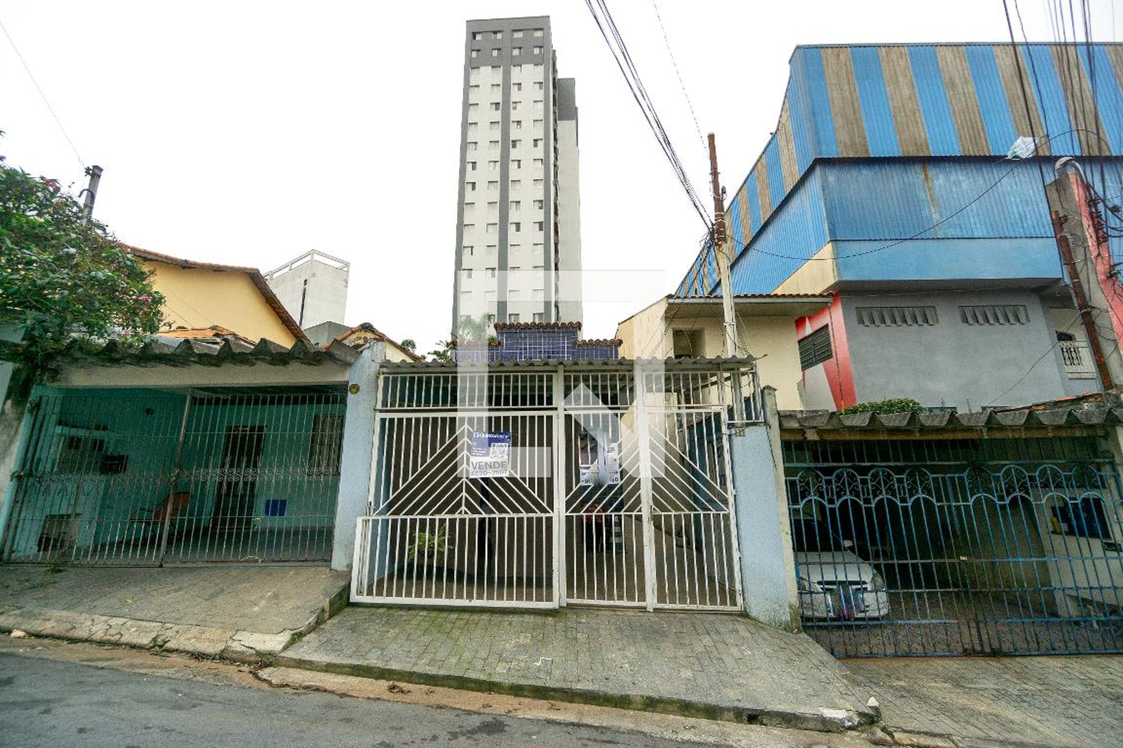 Fachada Condomínio em Rua Horizonte, 111