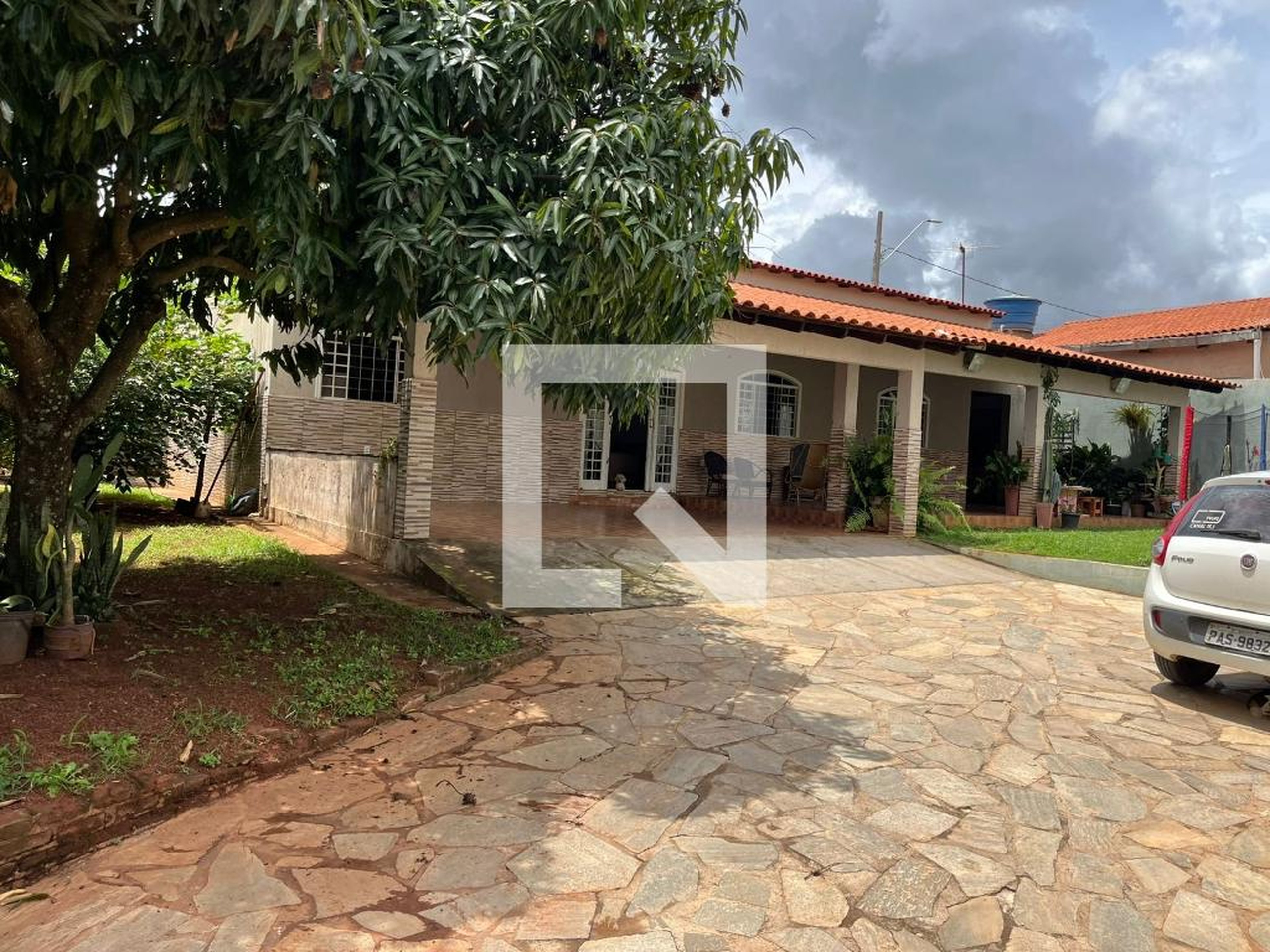Fachada Condomínio em Chácara, 54