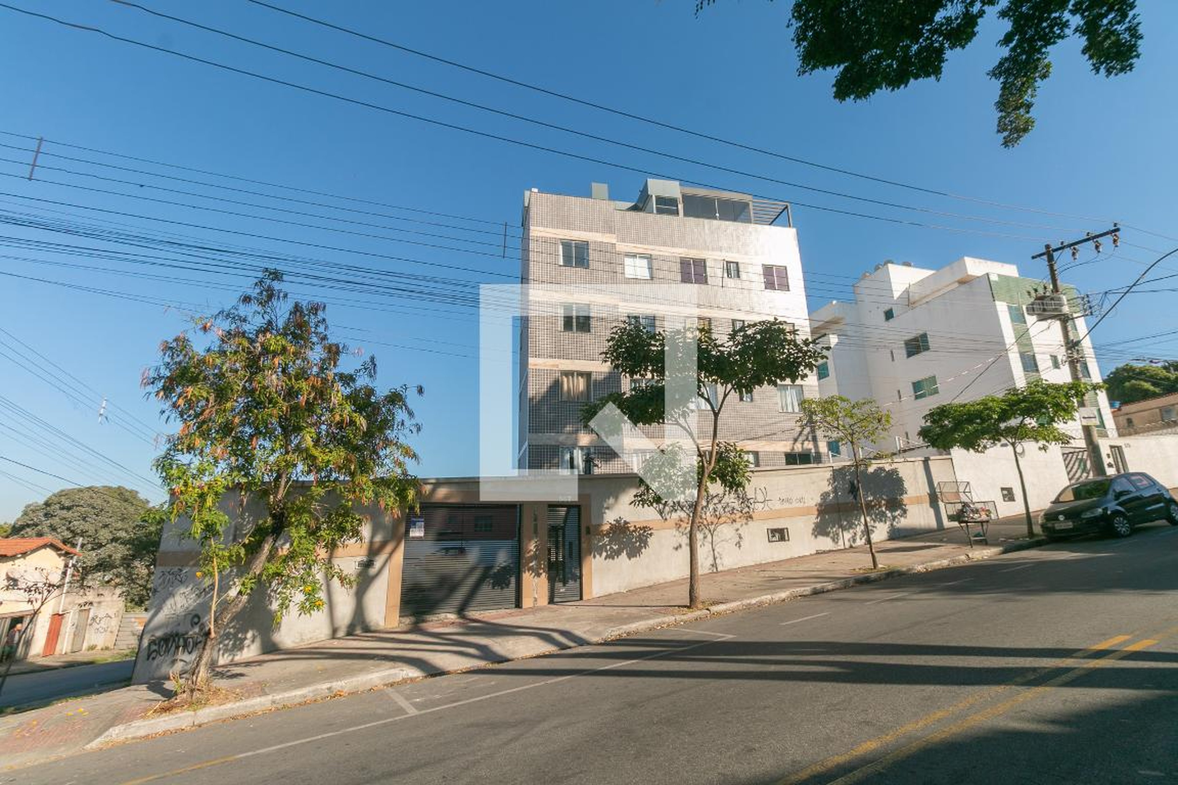 Fachada Condomínio em Rua José Félix Martins, 567