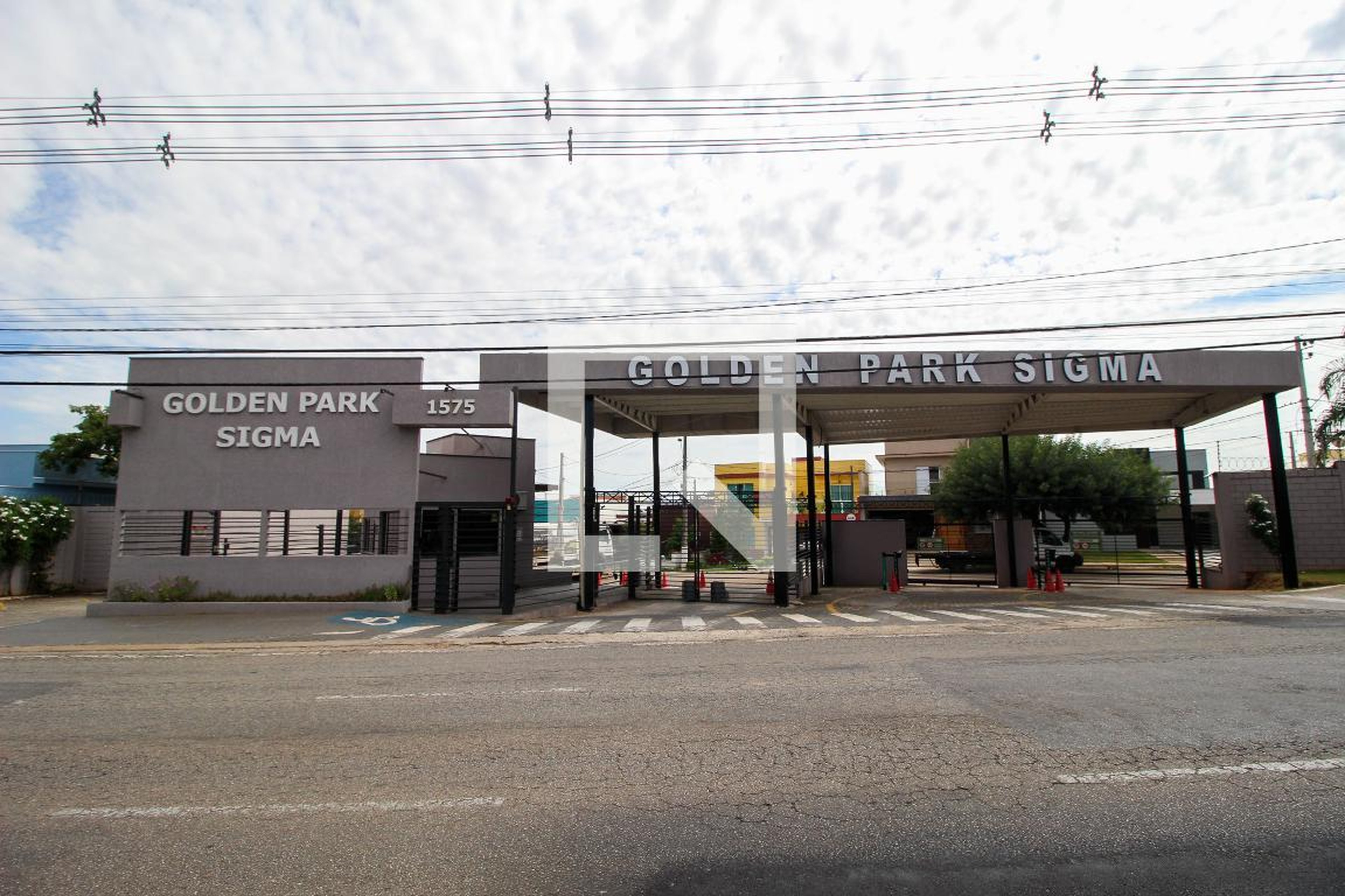 Fachada Condomínio Golden Park Sigma
