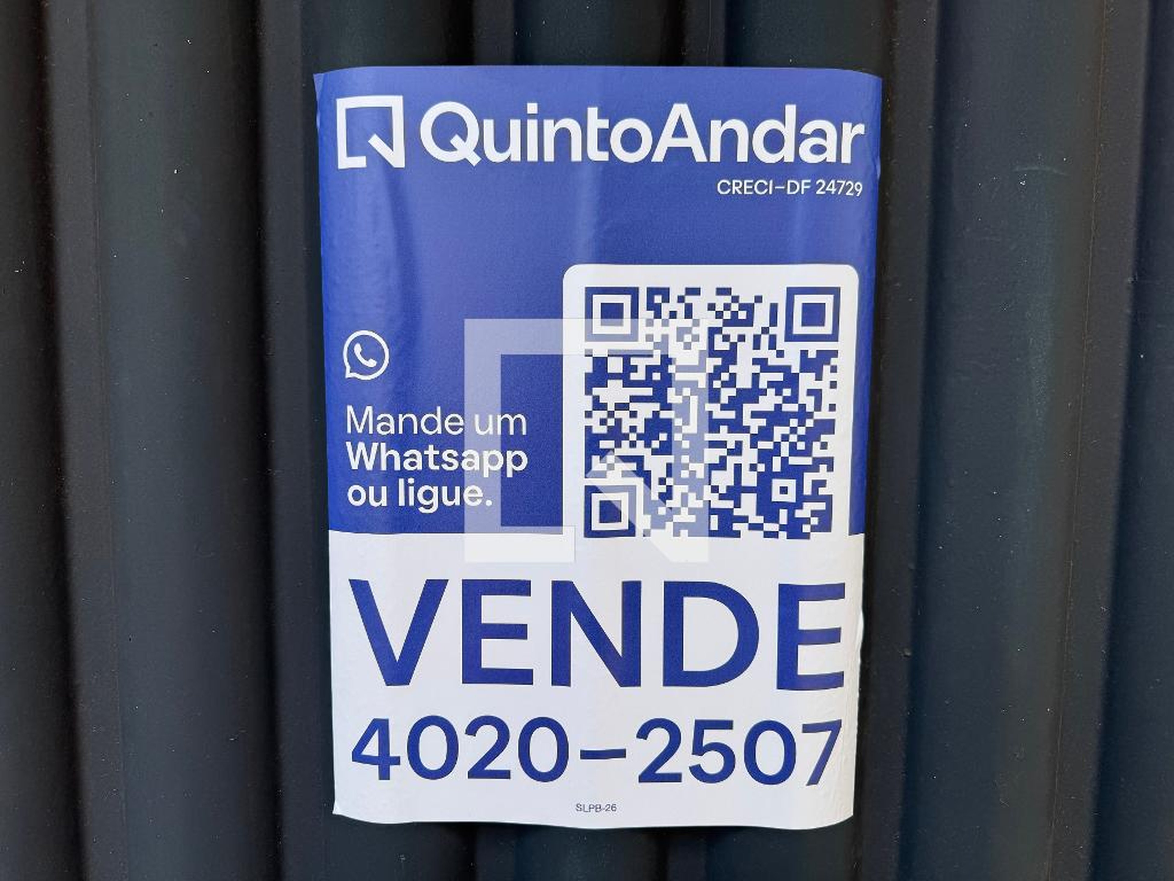 Fachada do Condomínio Condomínio em Qs 5 Rua 820, 8