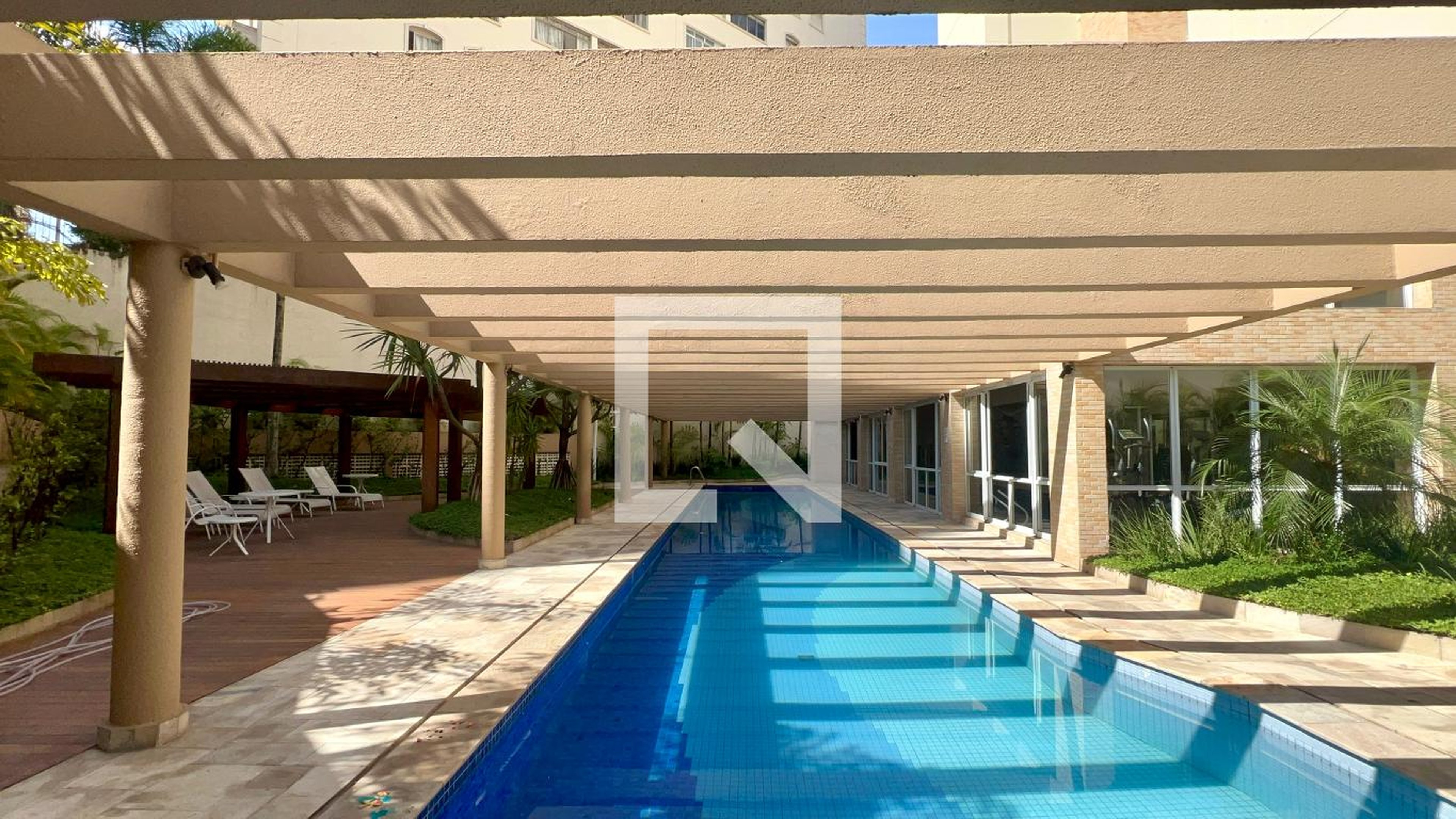 Piscina - Ed. Elizabeth