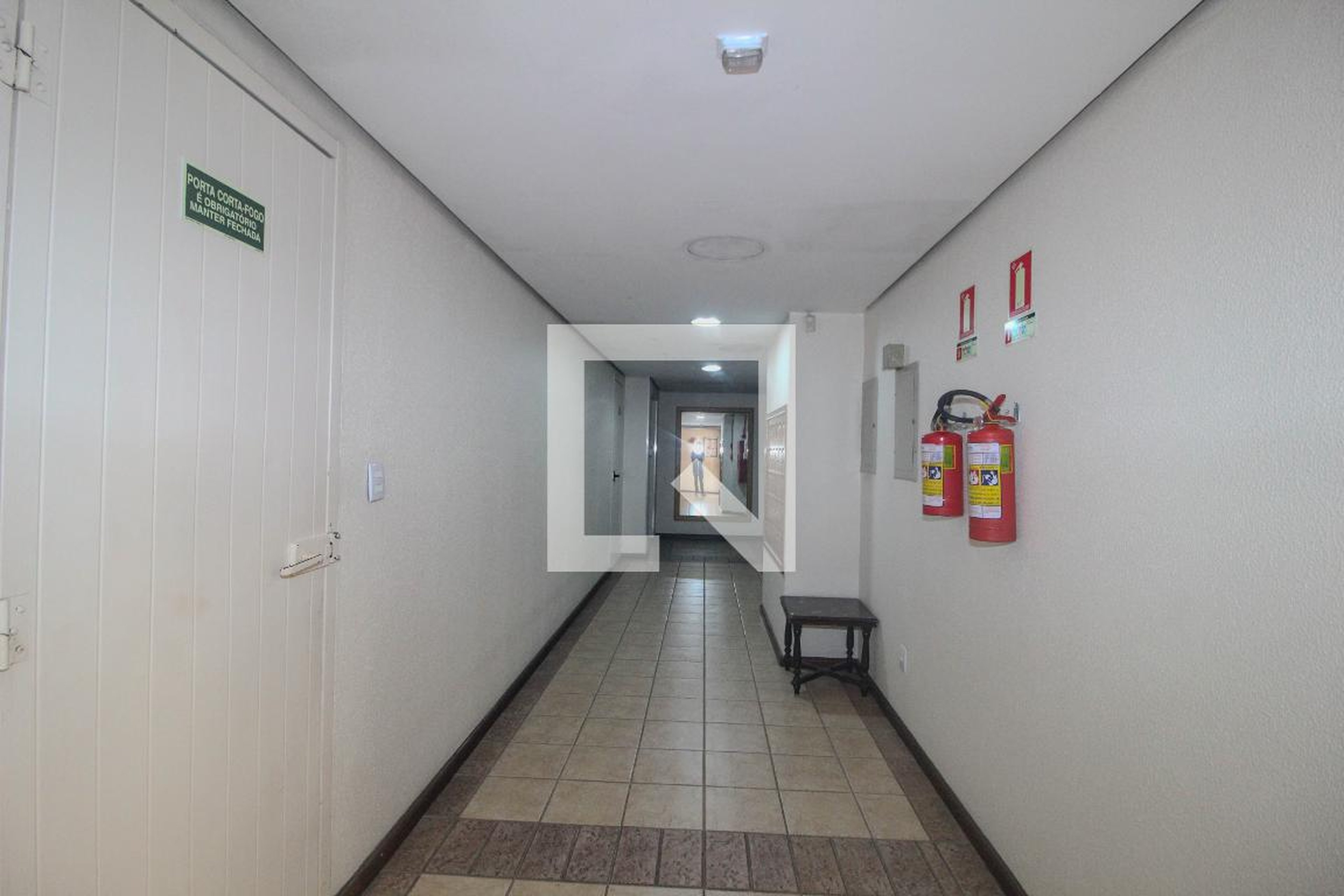Hall de entrada - Edifício Vila Azul