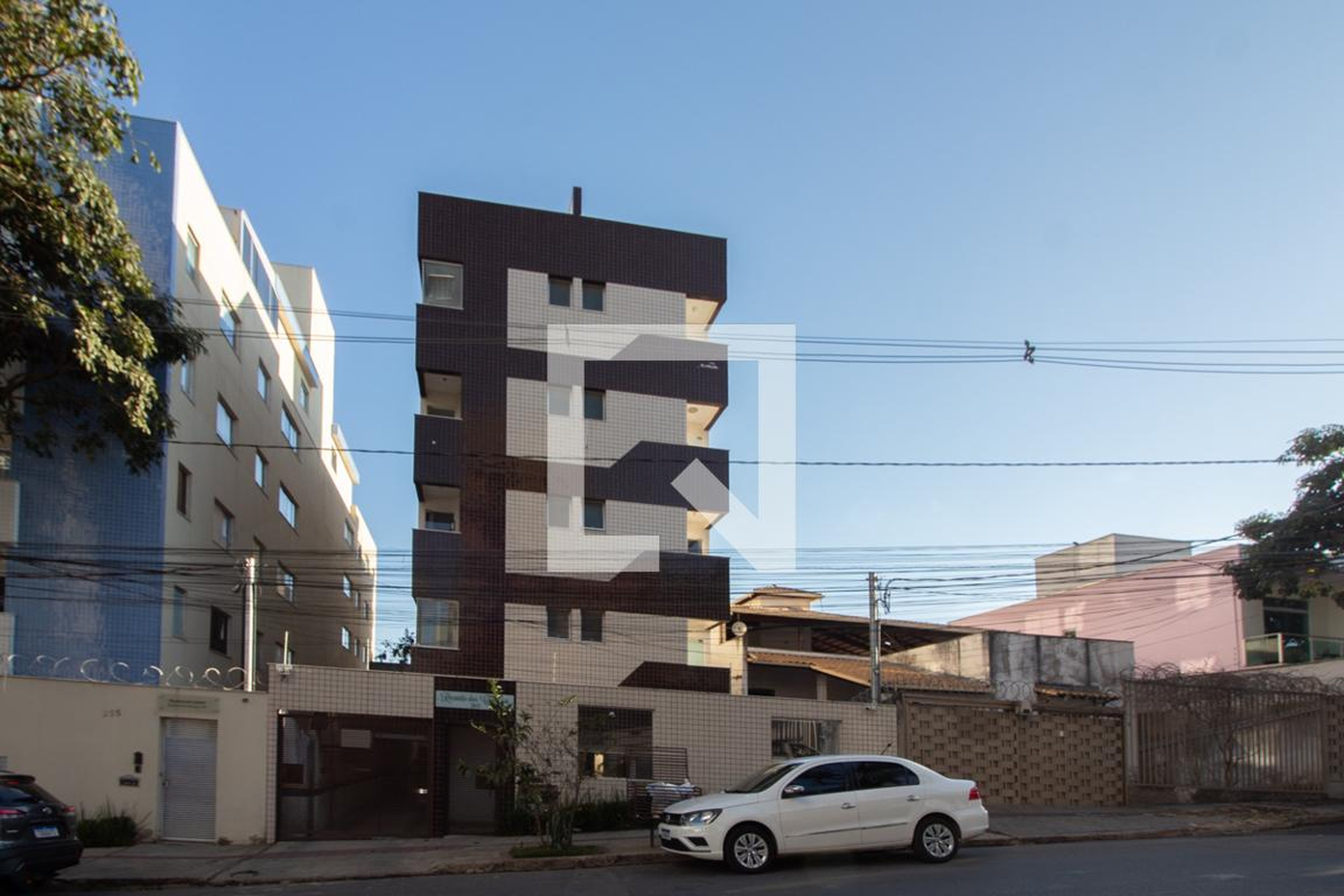 Fachada Condomínio Recanto dos Canarios