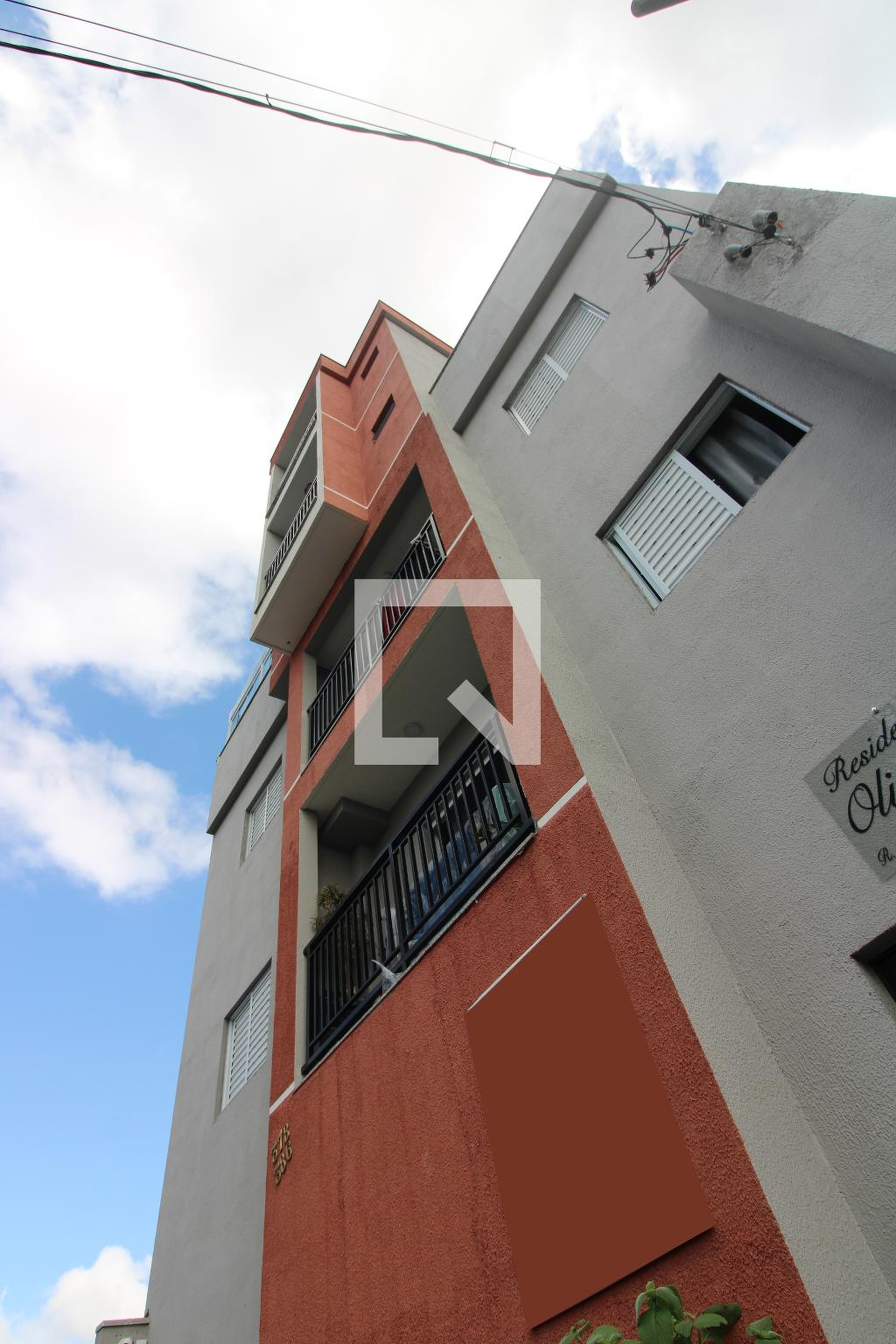fachada Condomínio em Rua Major Boaventura, 386