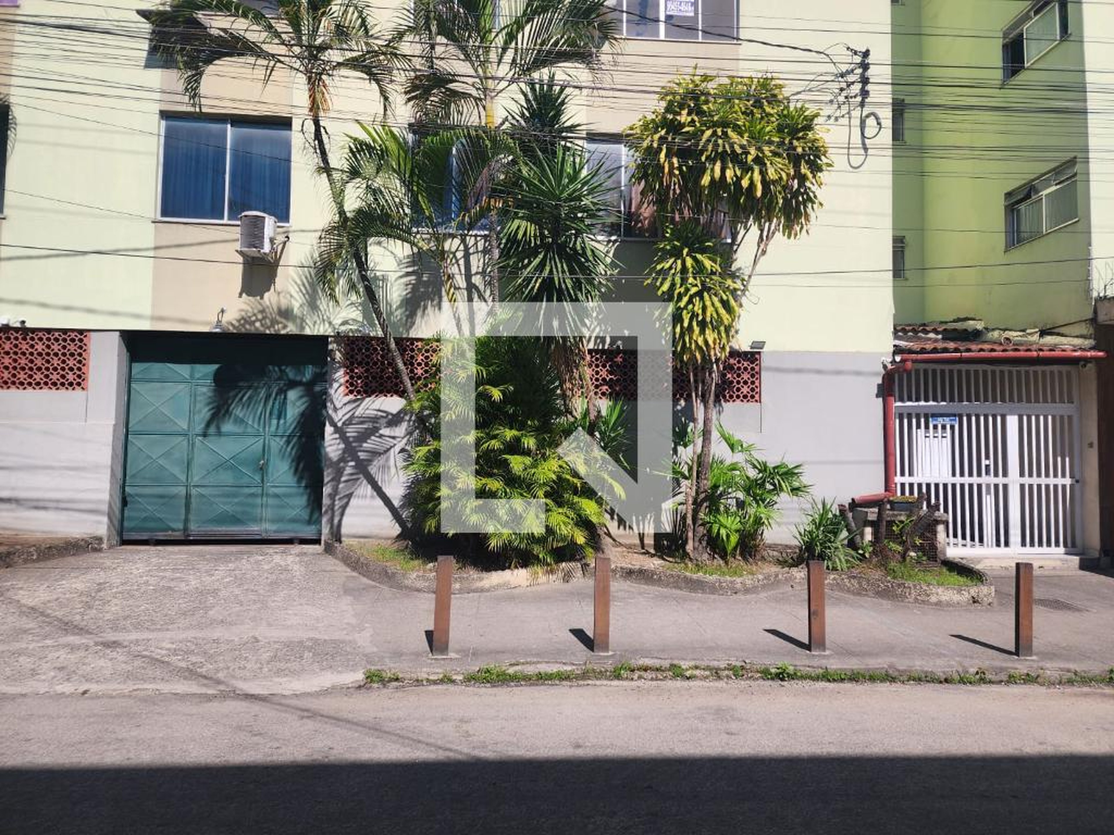 Fachada Condomínio em Rua Capitão Juvenal Figueiredo, 2005