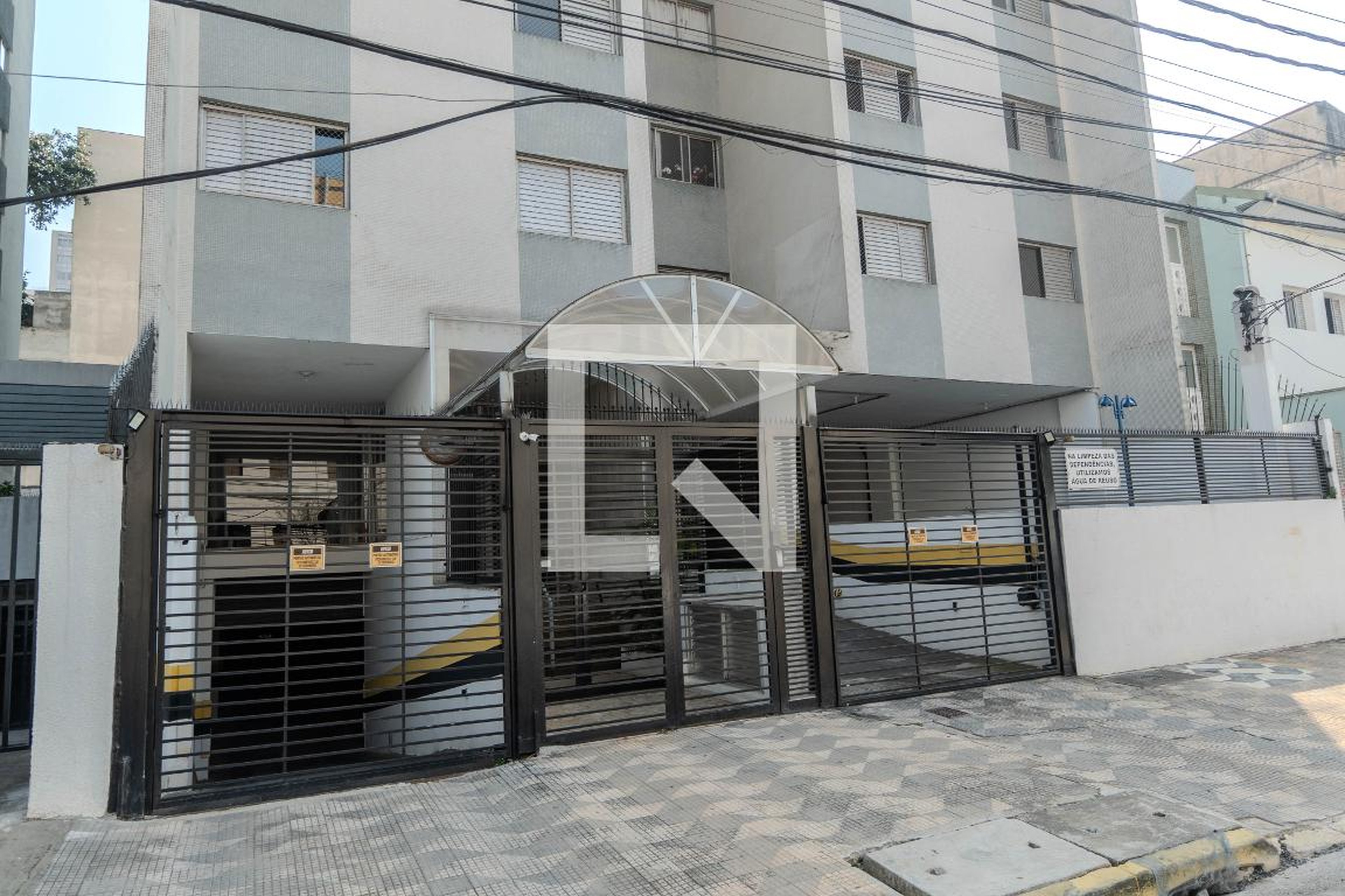Fachada Condomínio Claudia Fernanda