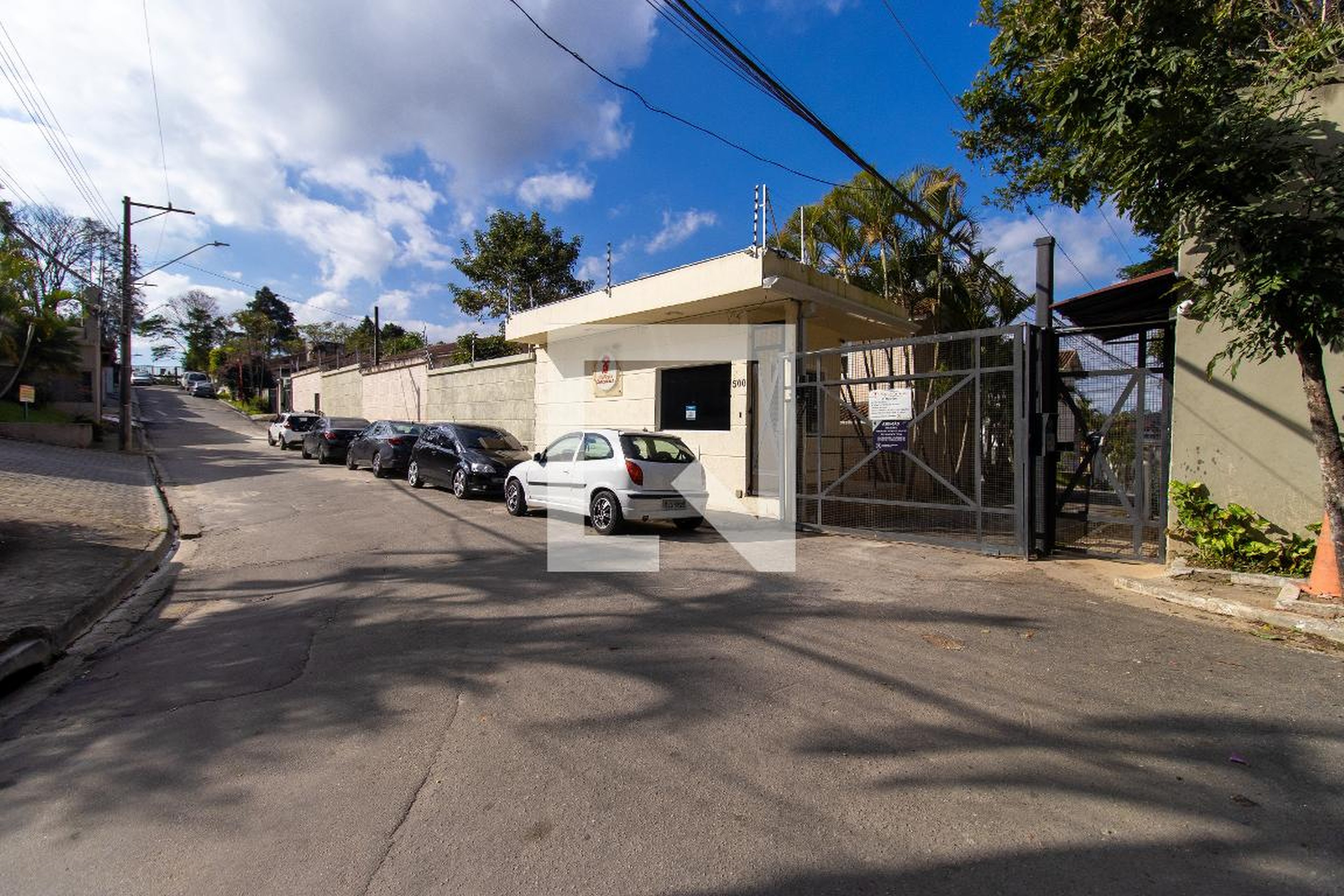 Fachada do condomínio Condomínio Refúgio Canta Galo