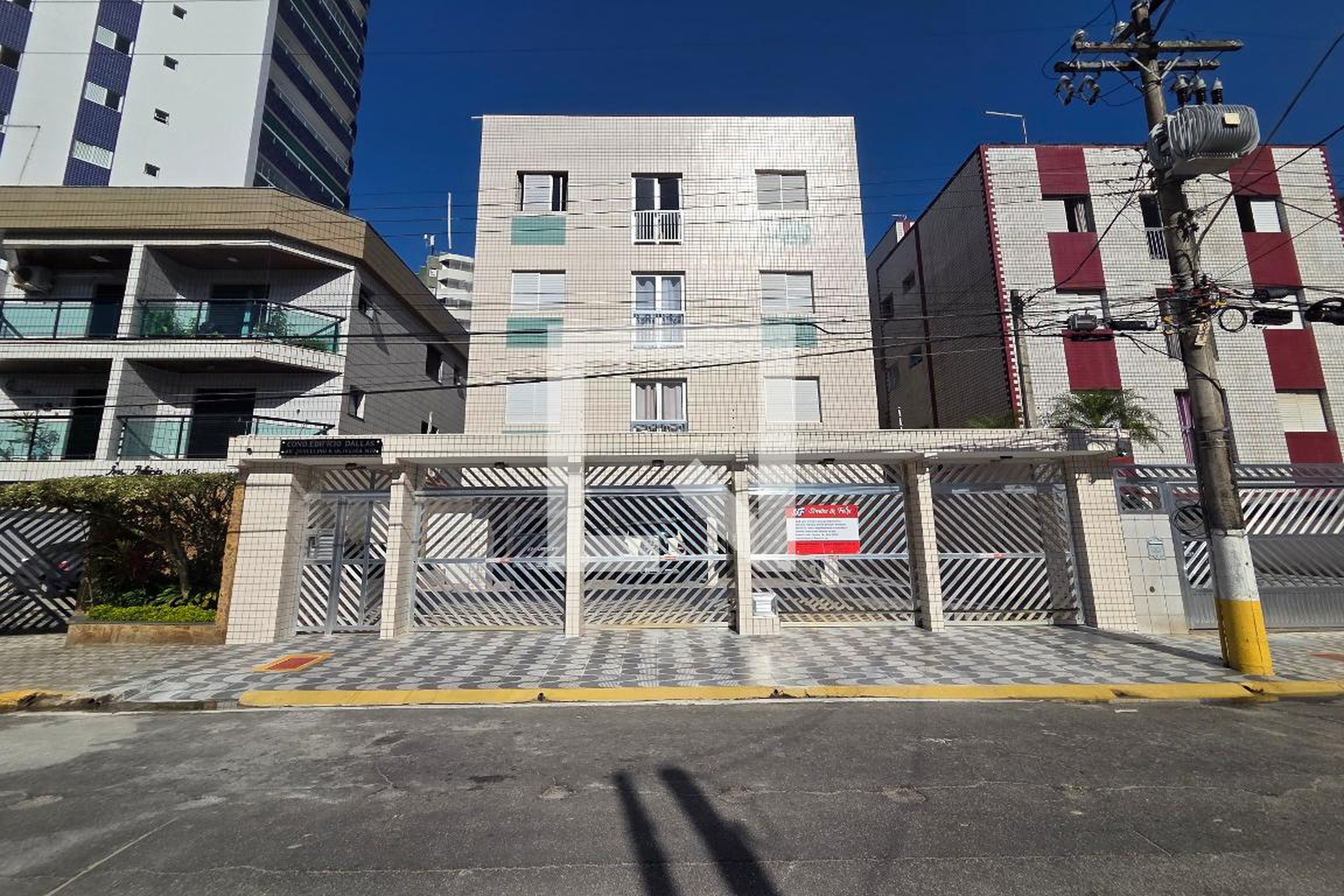 Fachada Condomínio em Avenida Juscelino Kubitscheck de Oliveira, 1479