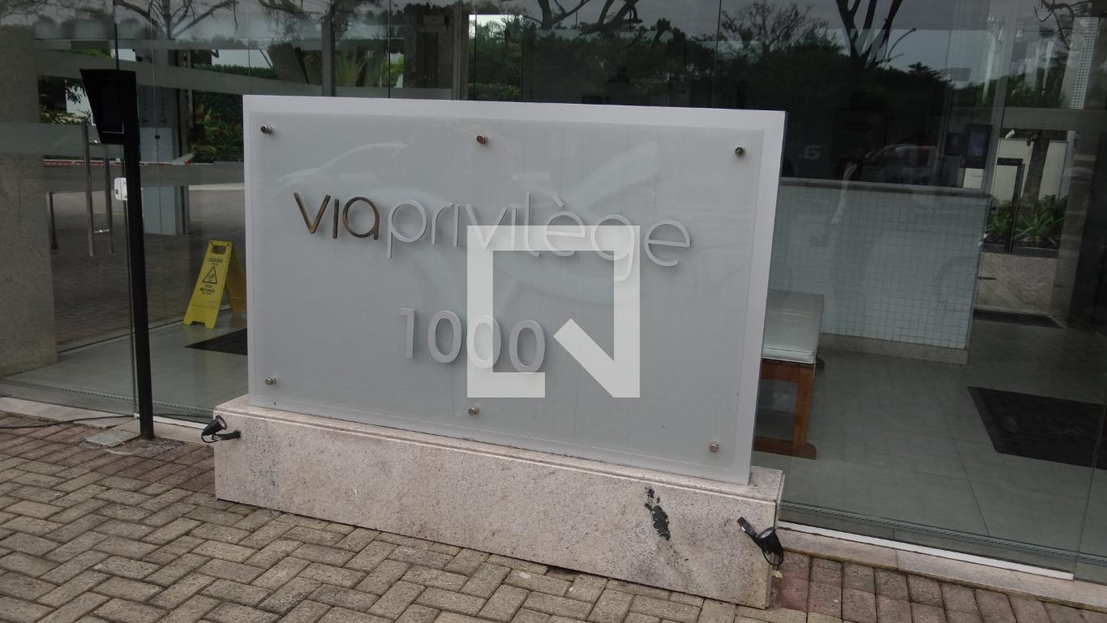 Fachada Residencial Via Privilege