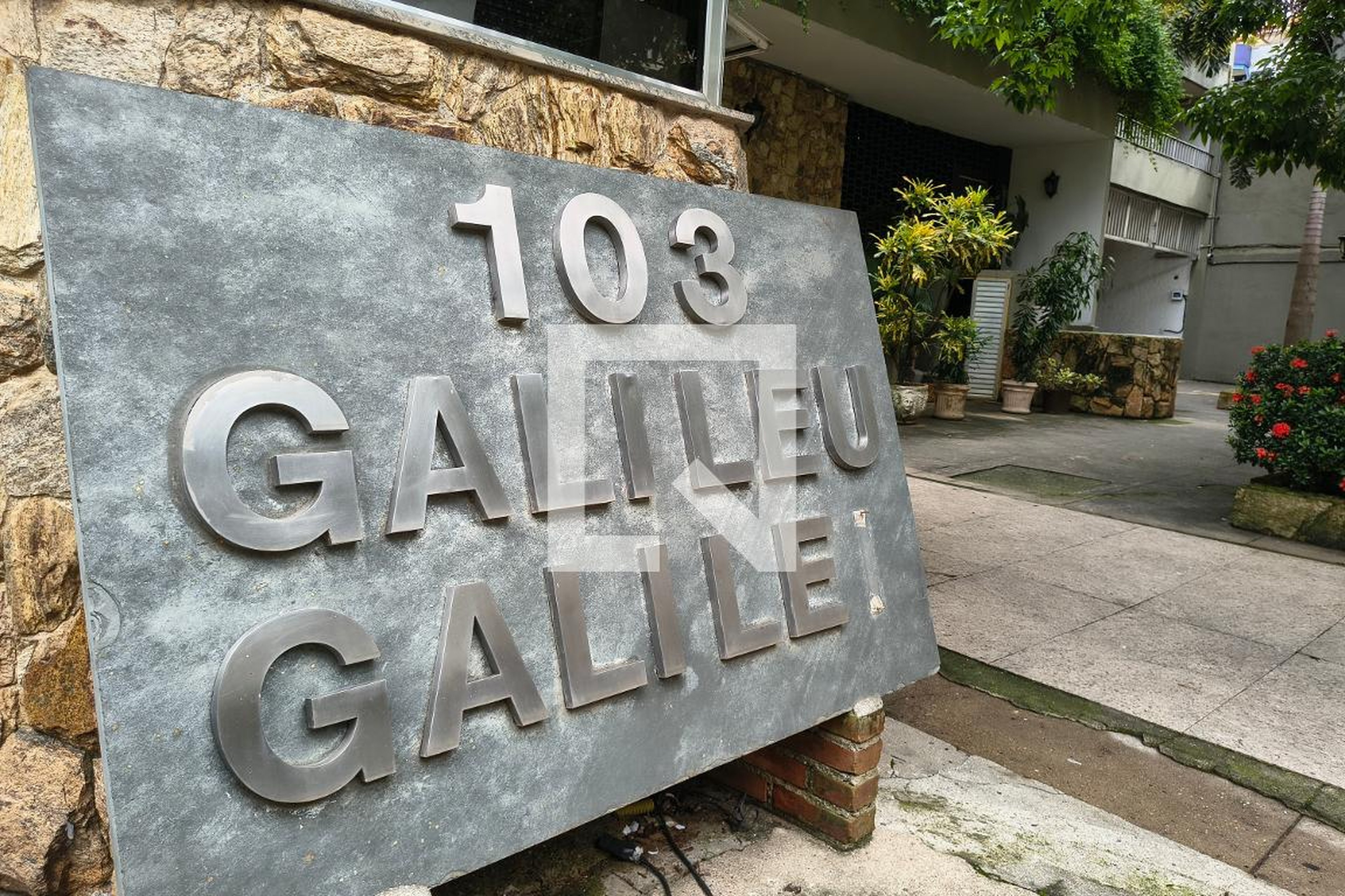 Fachada do condomínio Edifício Galileu Galilei