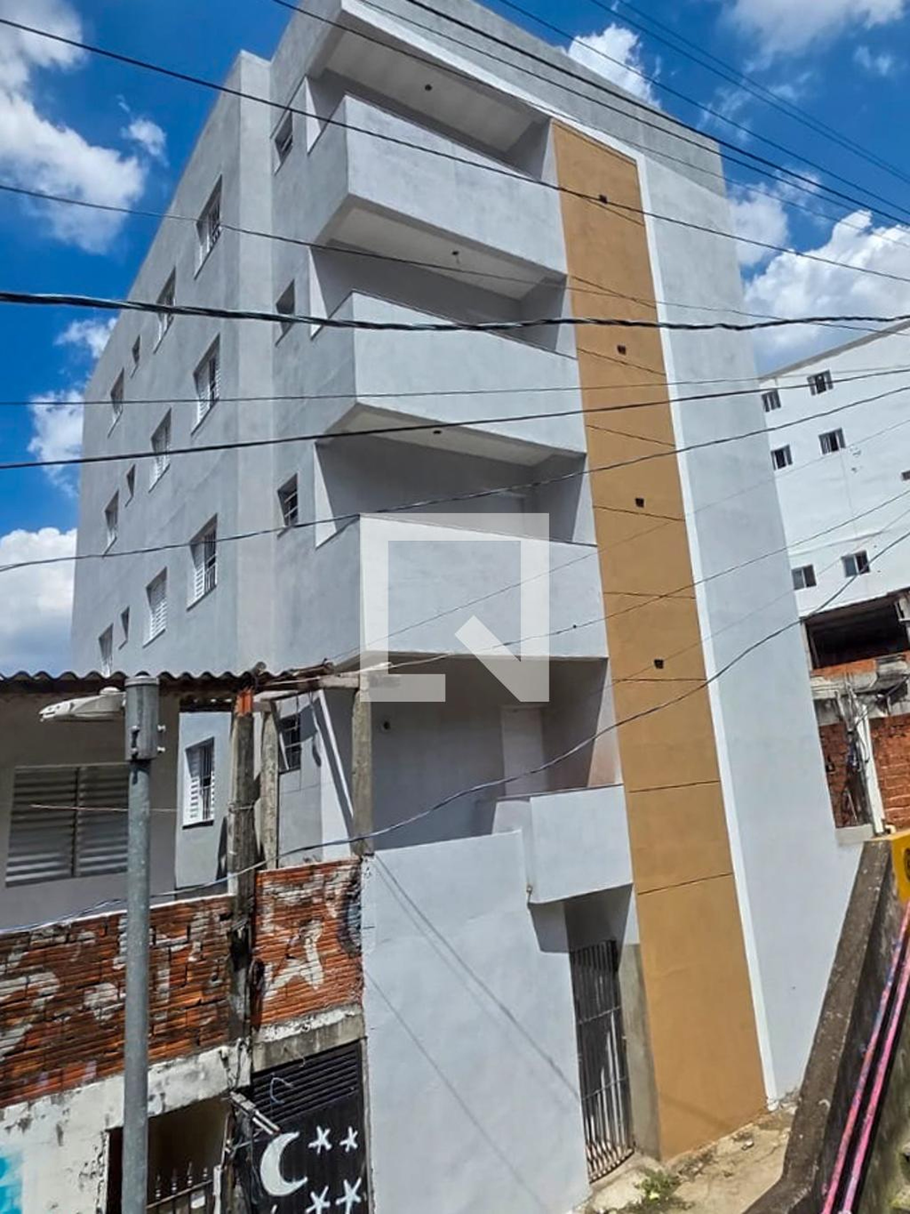 Fachada Condomínio em Rua Elias Nagem Haidamus, 85