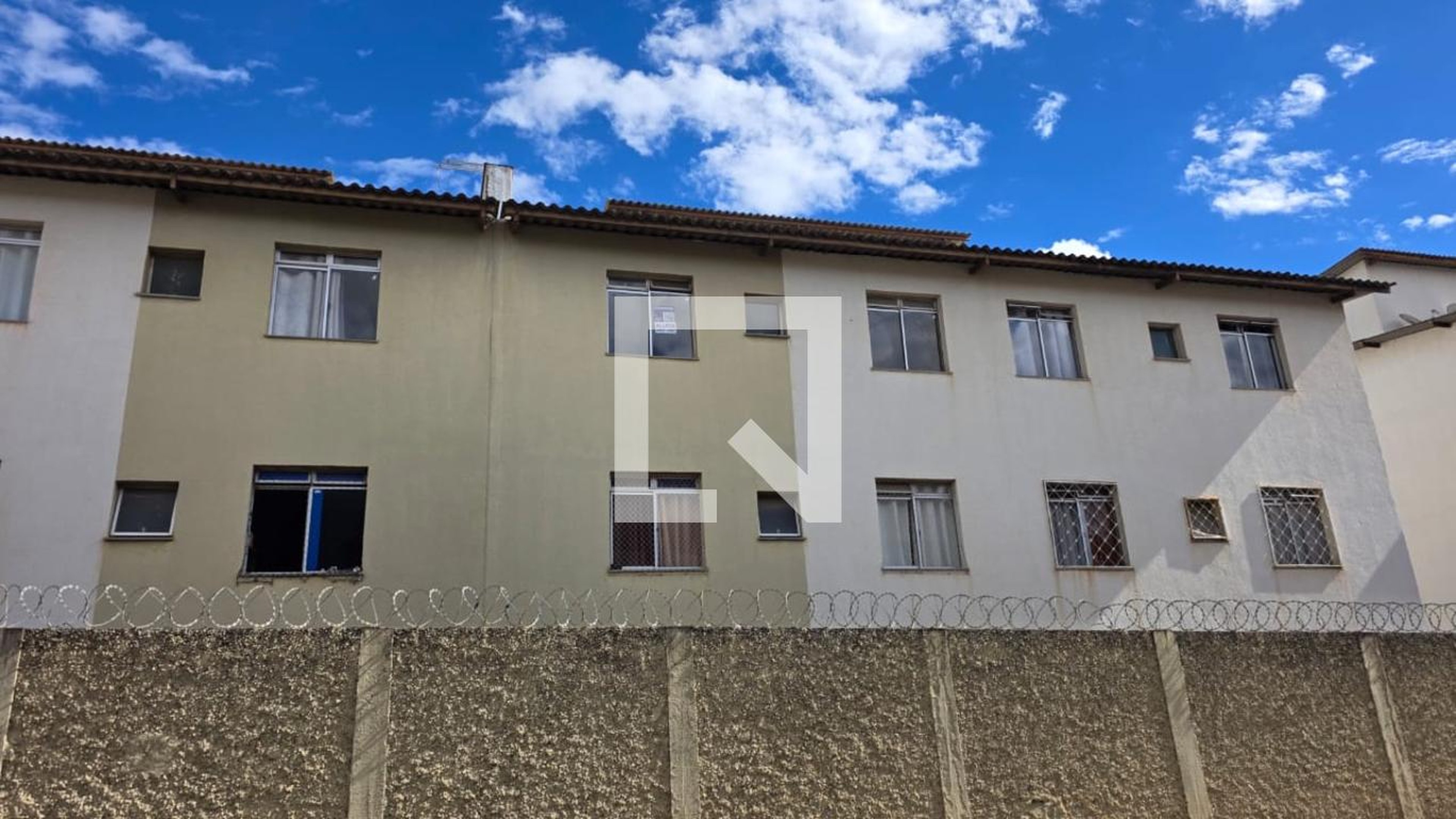 Fachada Condomínio em Rua Principal, 231