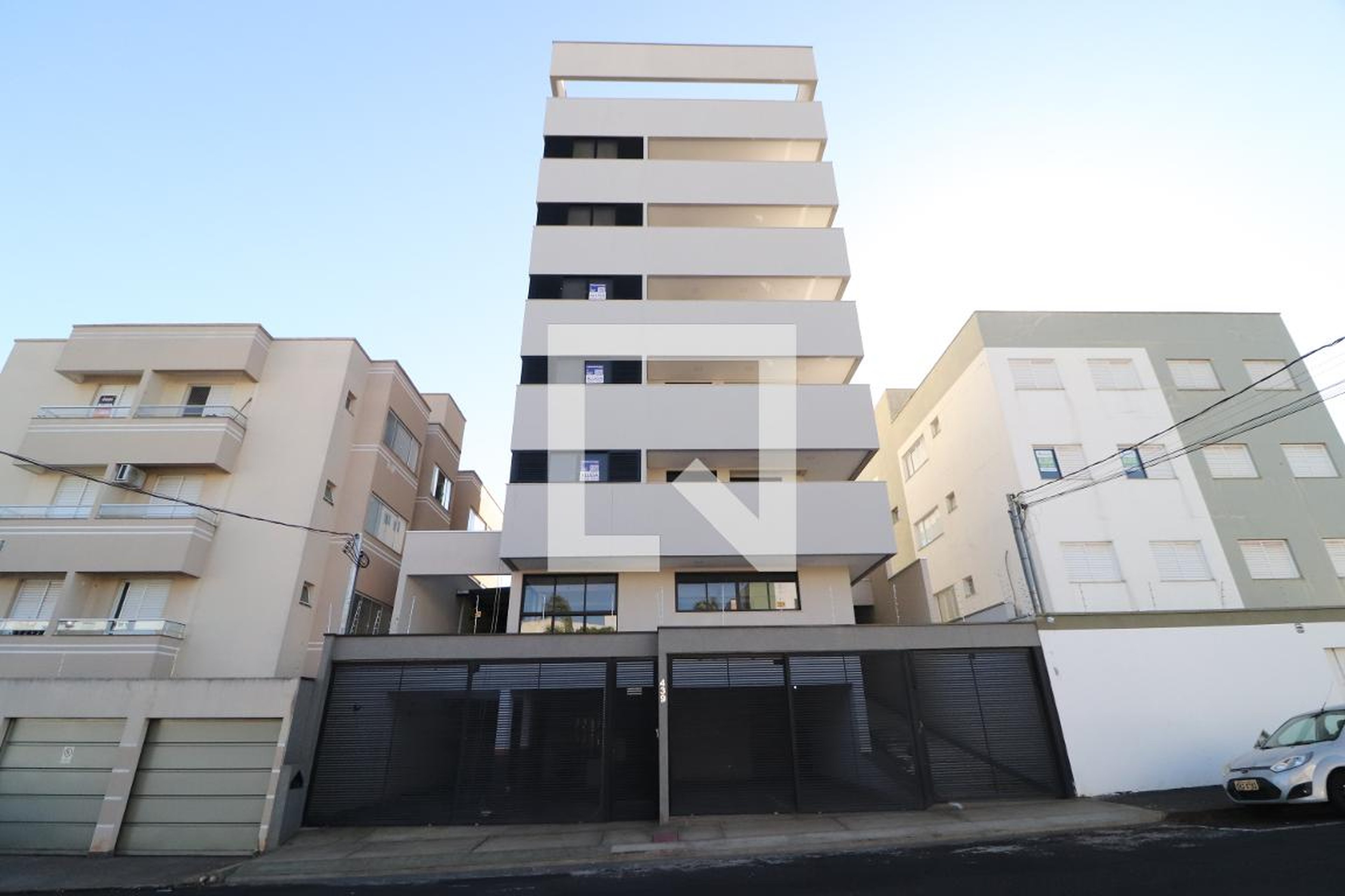 Fachada Residencial Sunrise