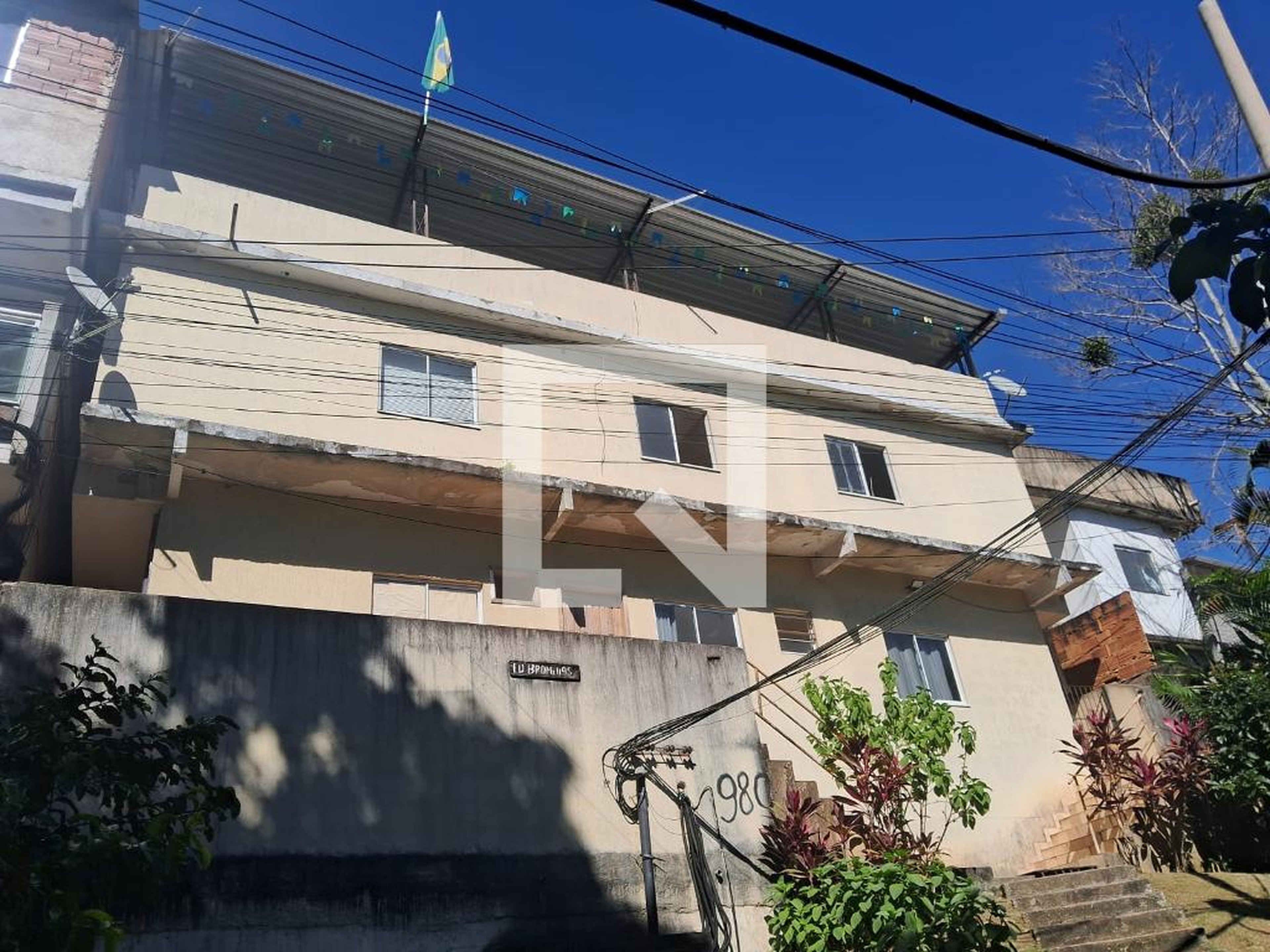 Fachada Condomínio em Caminho da Cascatinha, 980