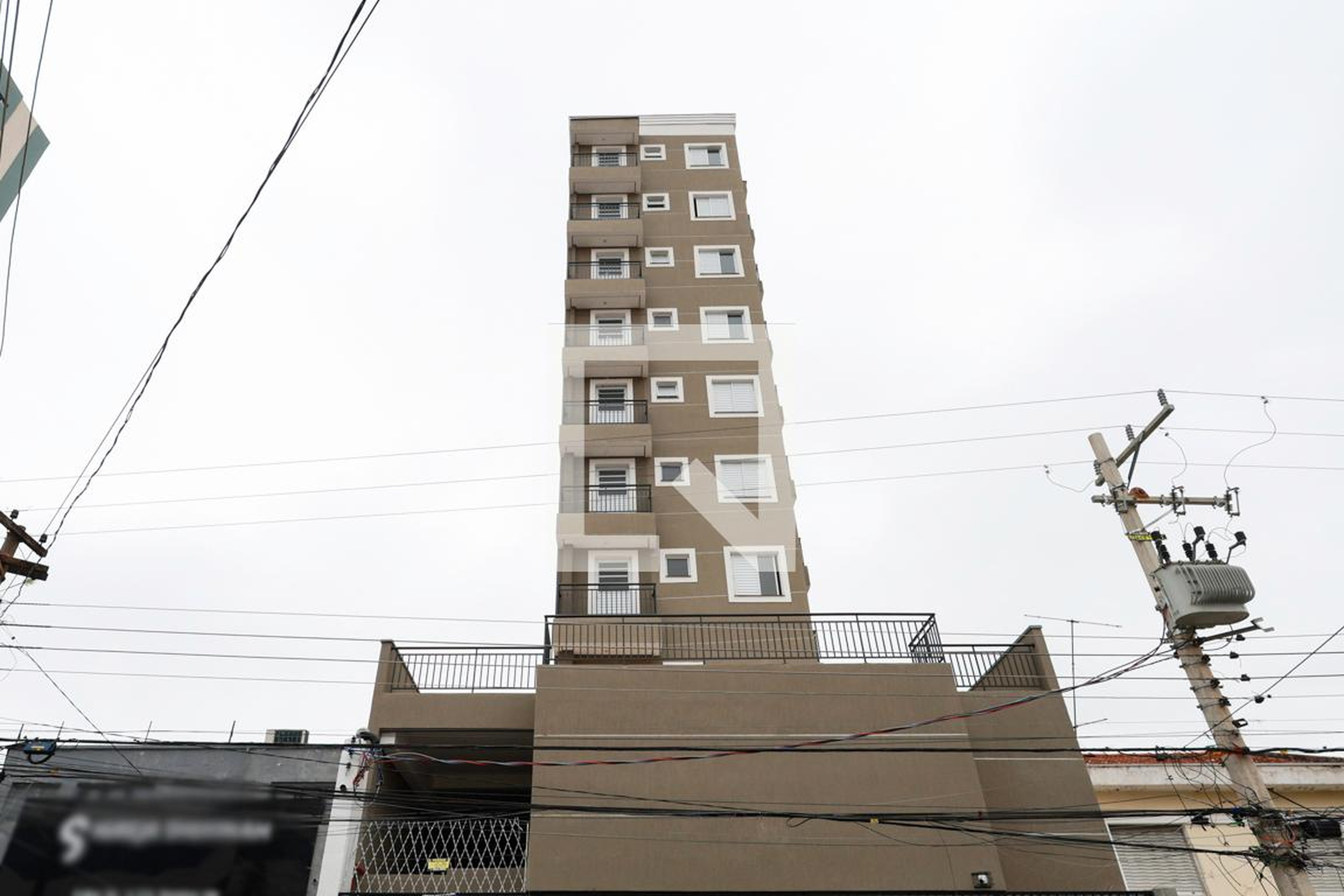 Fachada do prédio Condomínio em Rua Doutor Gabriel Piza, 596