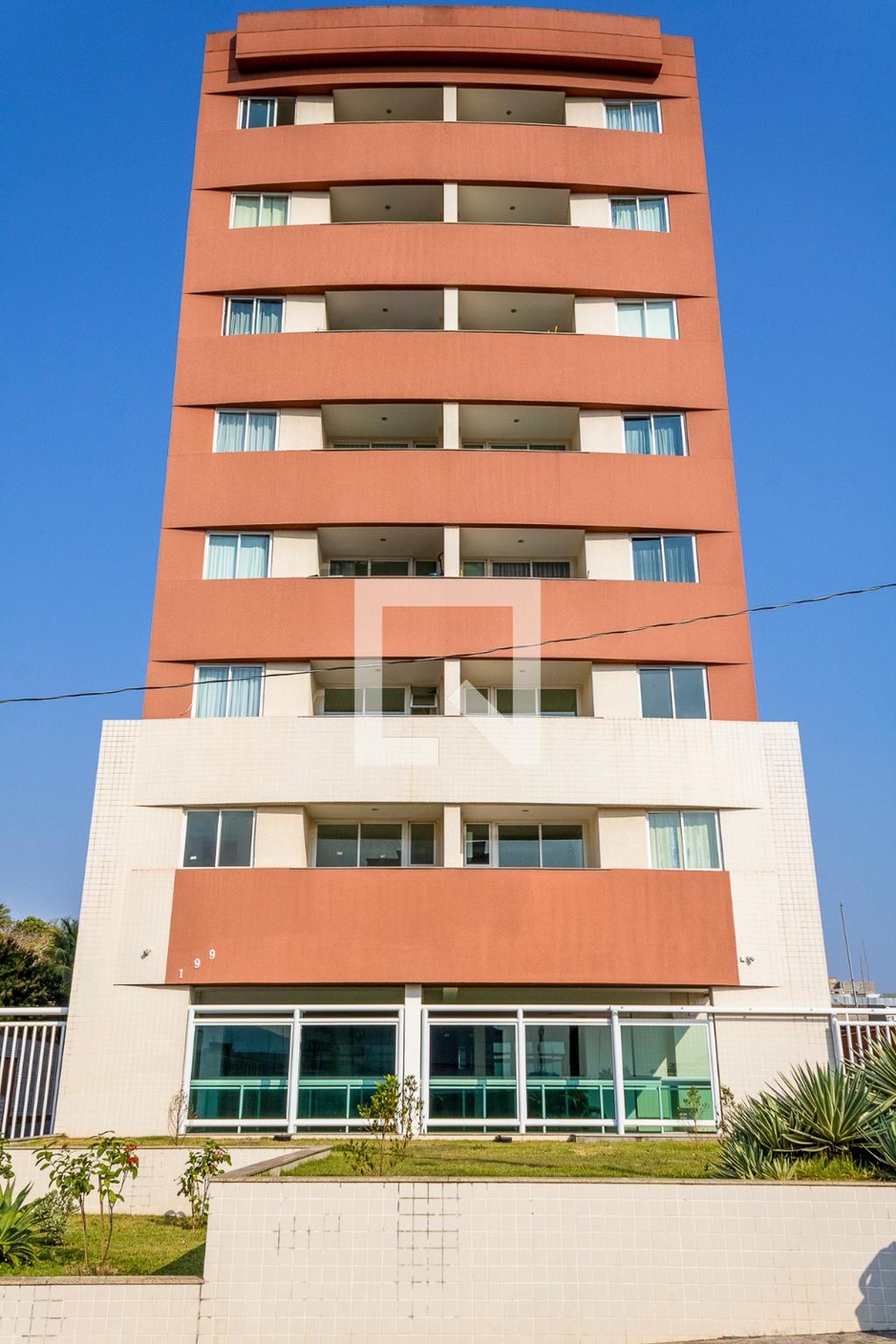 Fachada do condomínio Condomínio Gran Residence Service