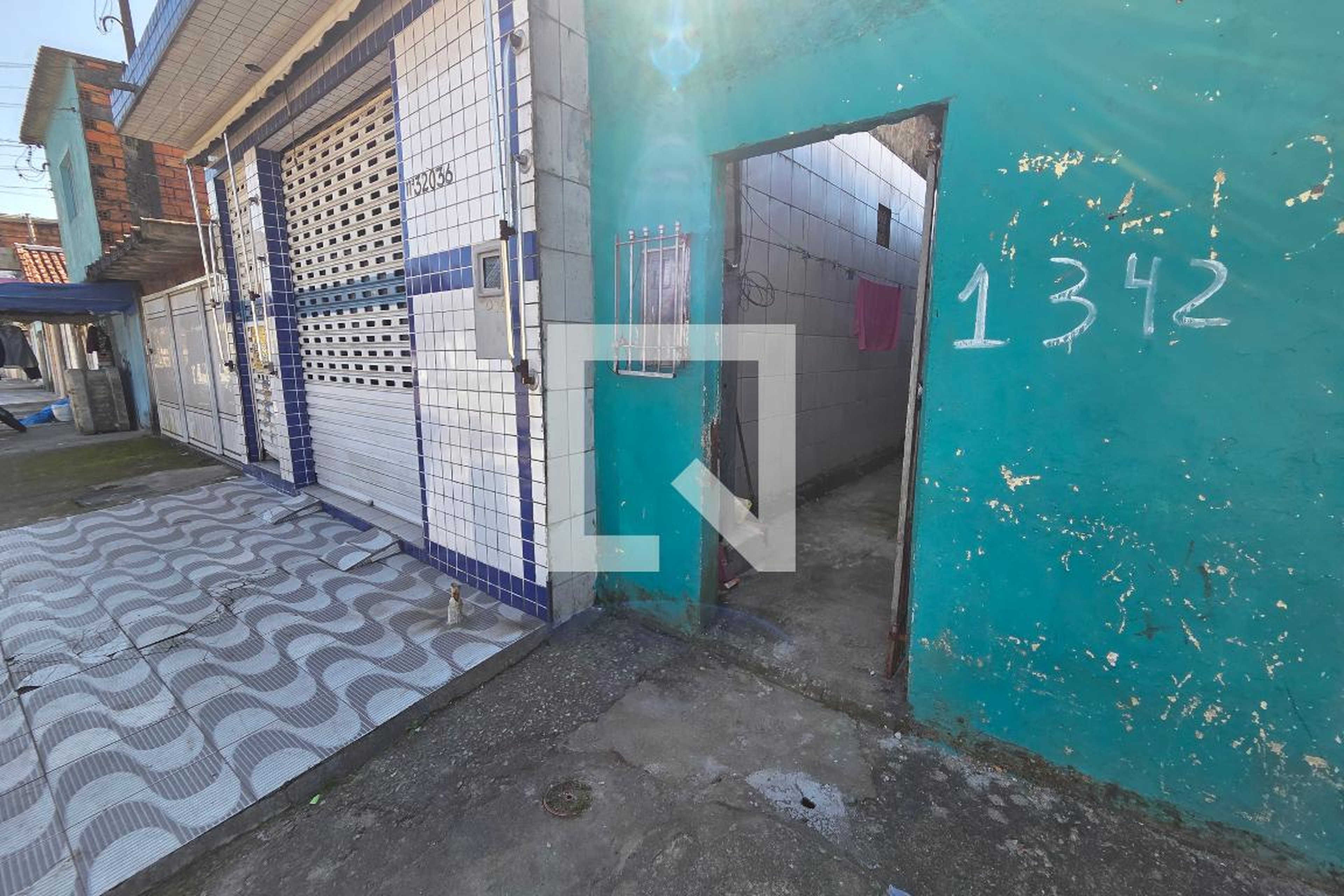 Fachada Condomínio em Rua Sebastiana Selite Agrela, 1342