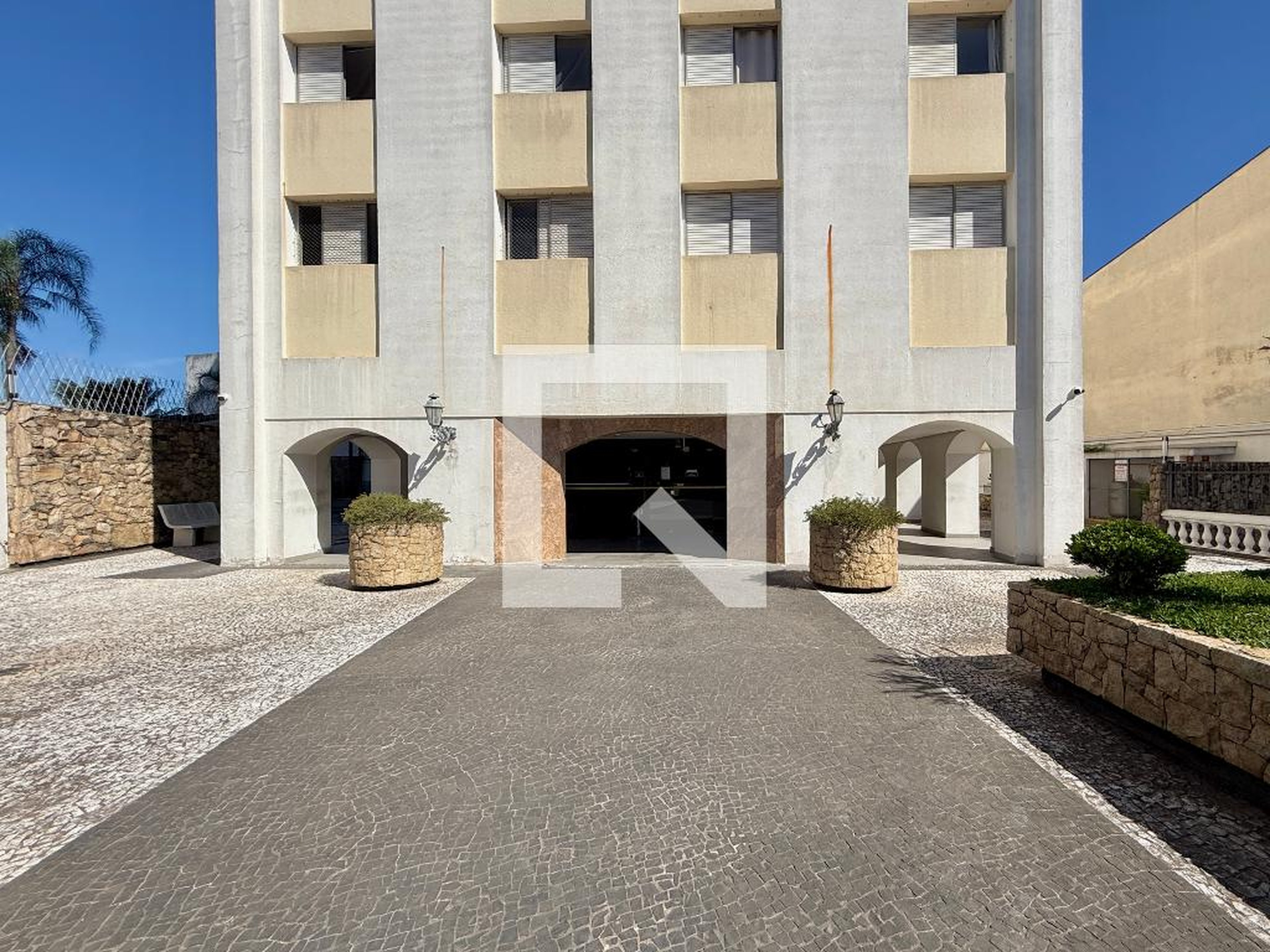 Entrada - Edifício Solar dos Bandeirantes
