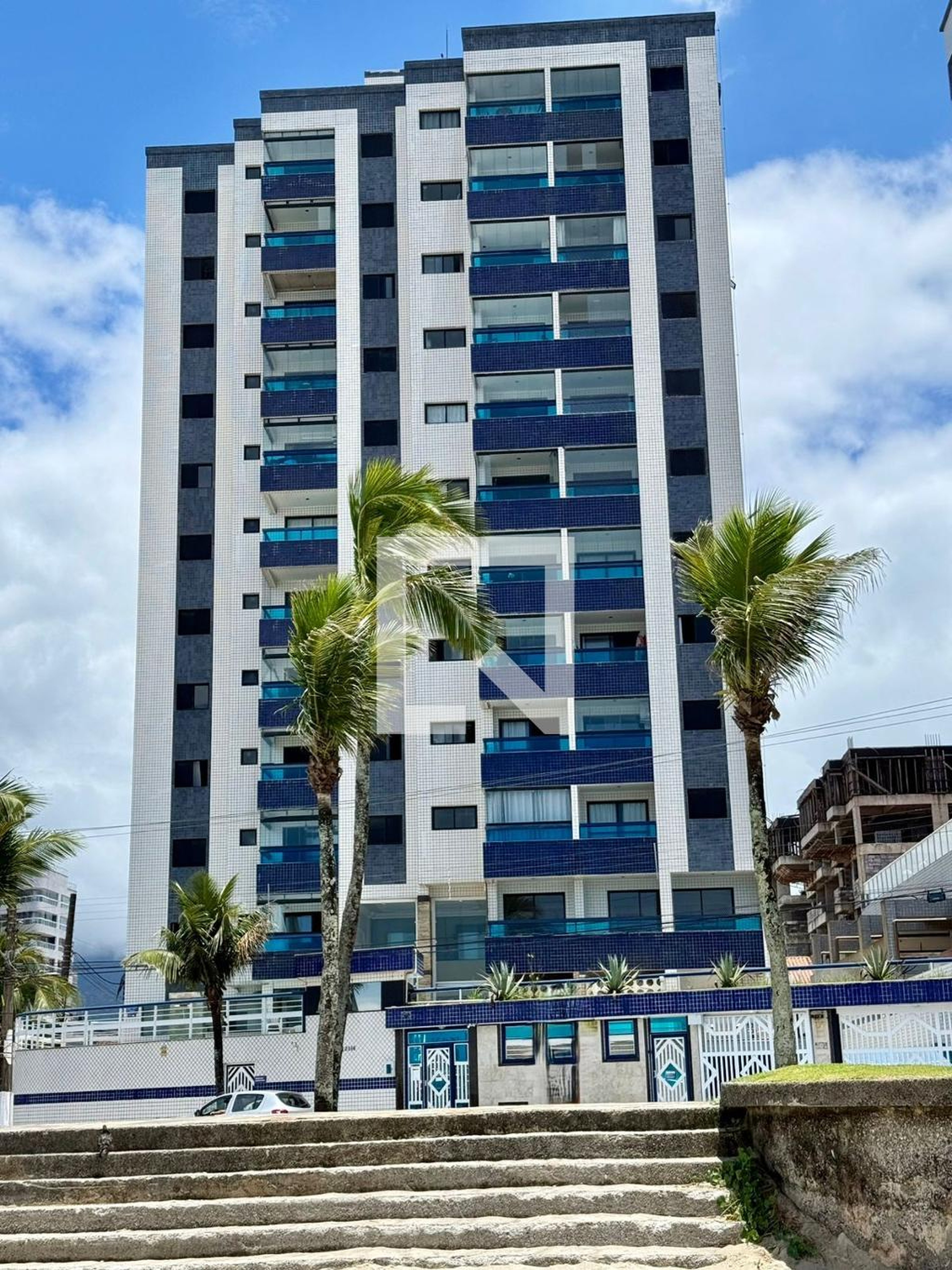 Fachada Edifício Colinas do Algarve