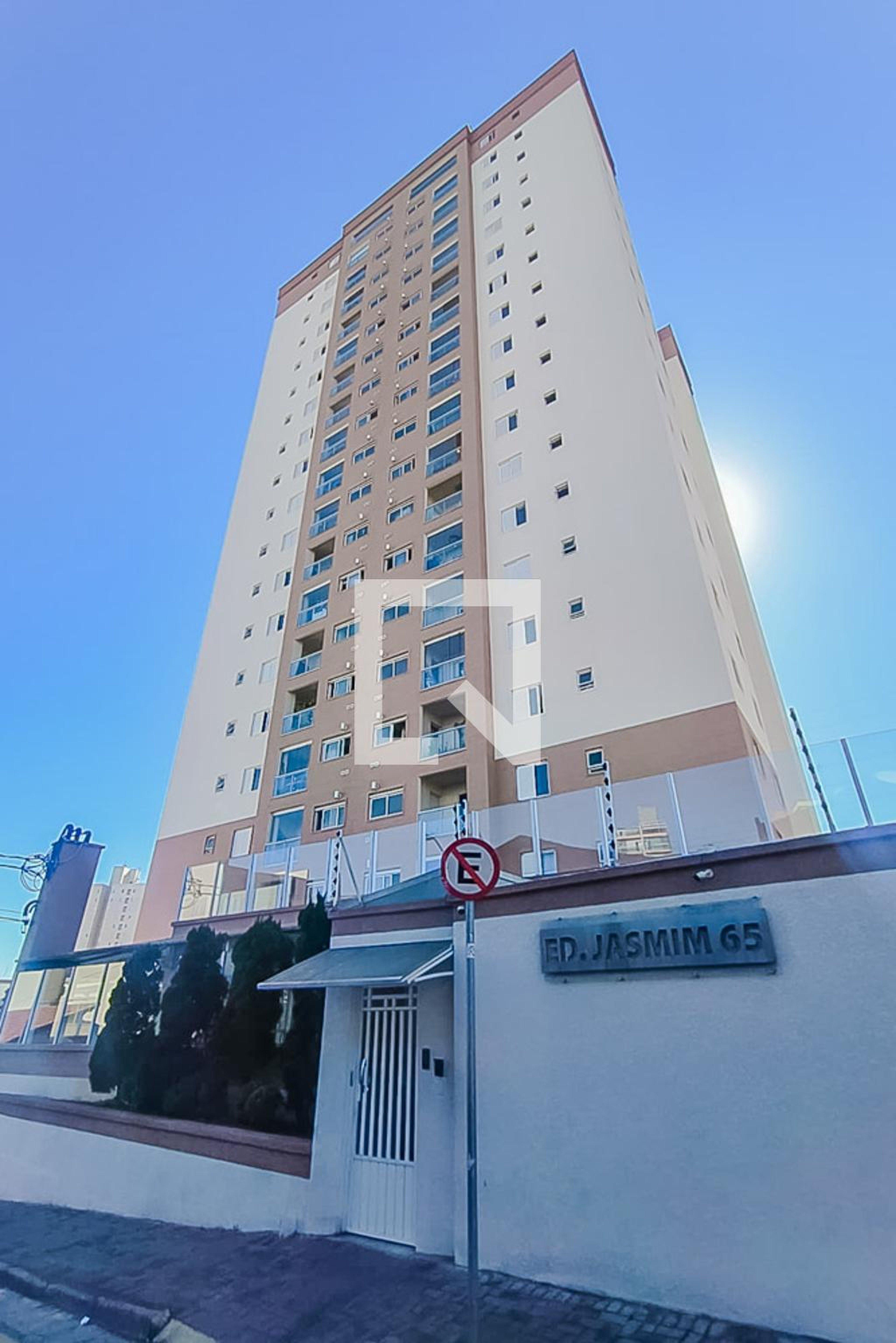 Fachada Edifício Jarsmim
