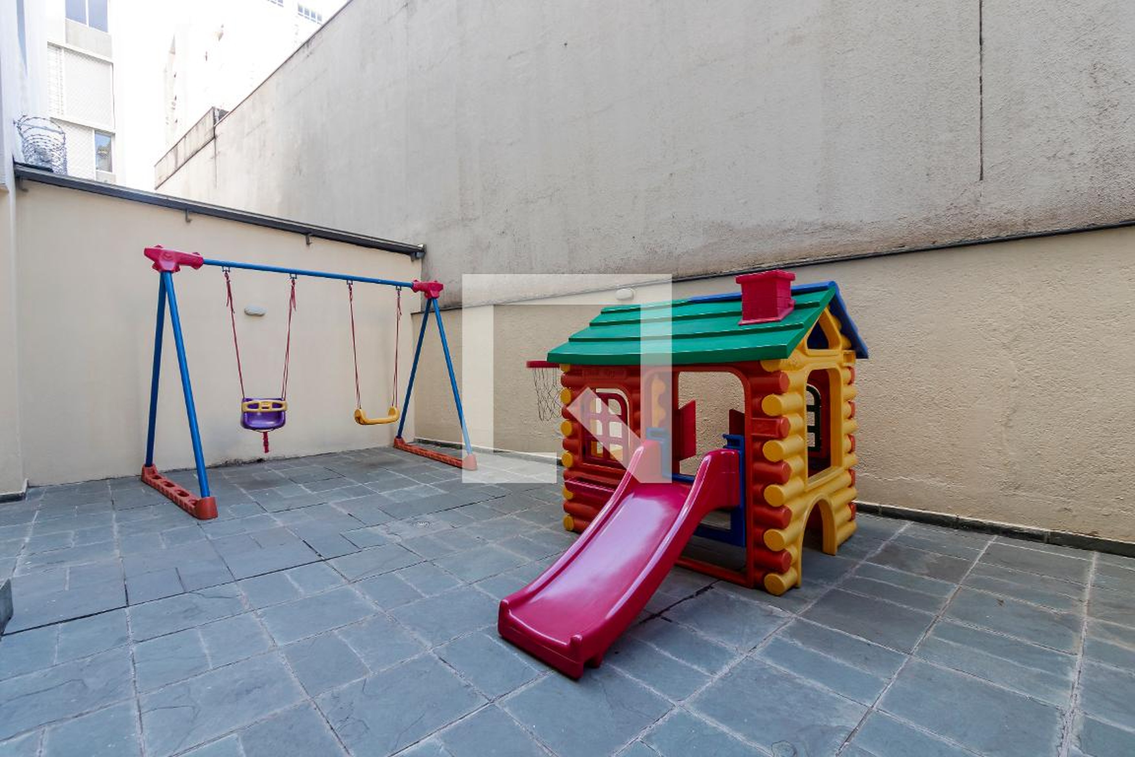 Playground - Gerânio