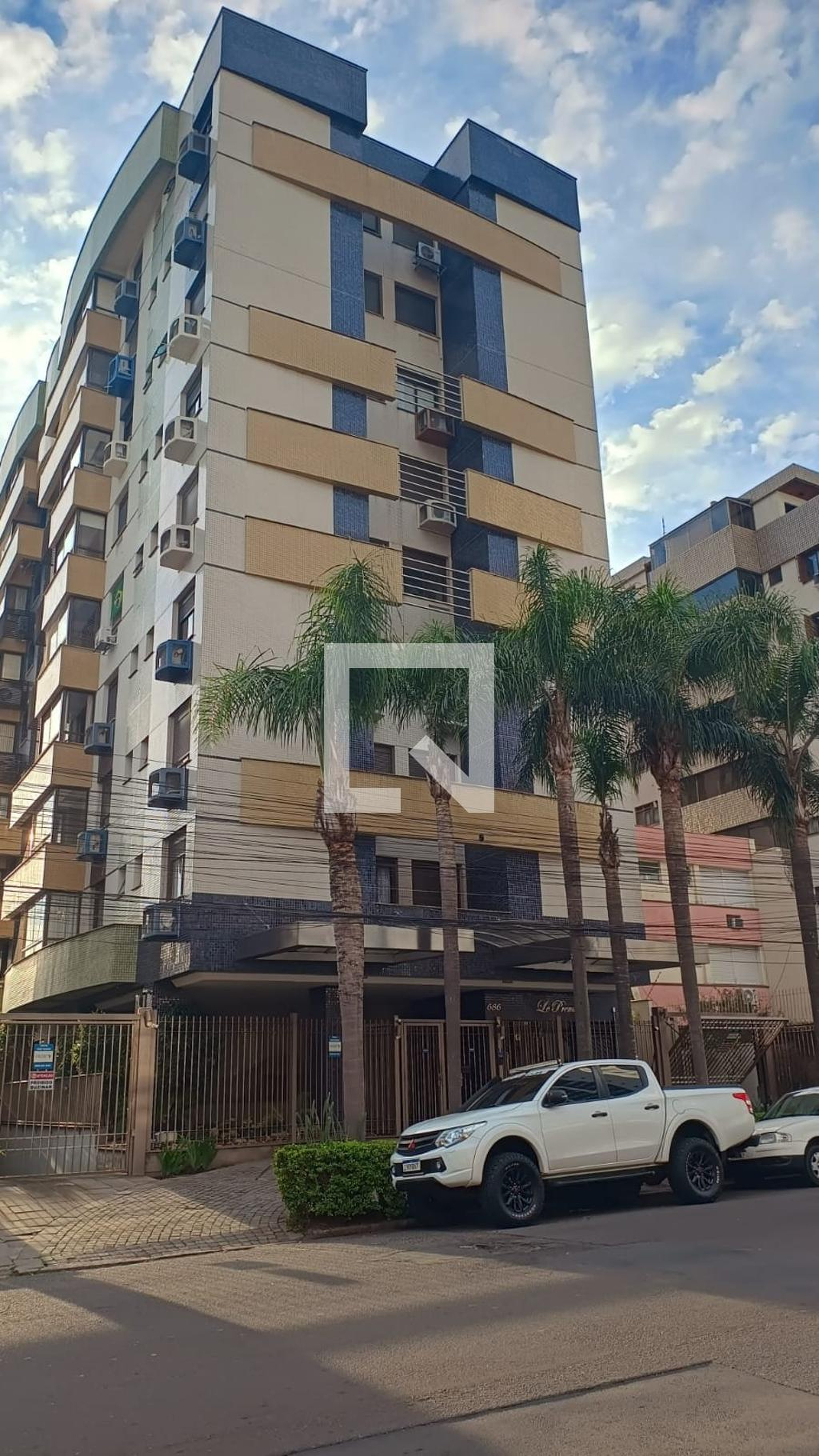 Fachada Condomínio Le Premier