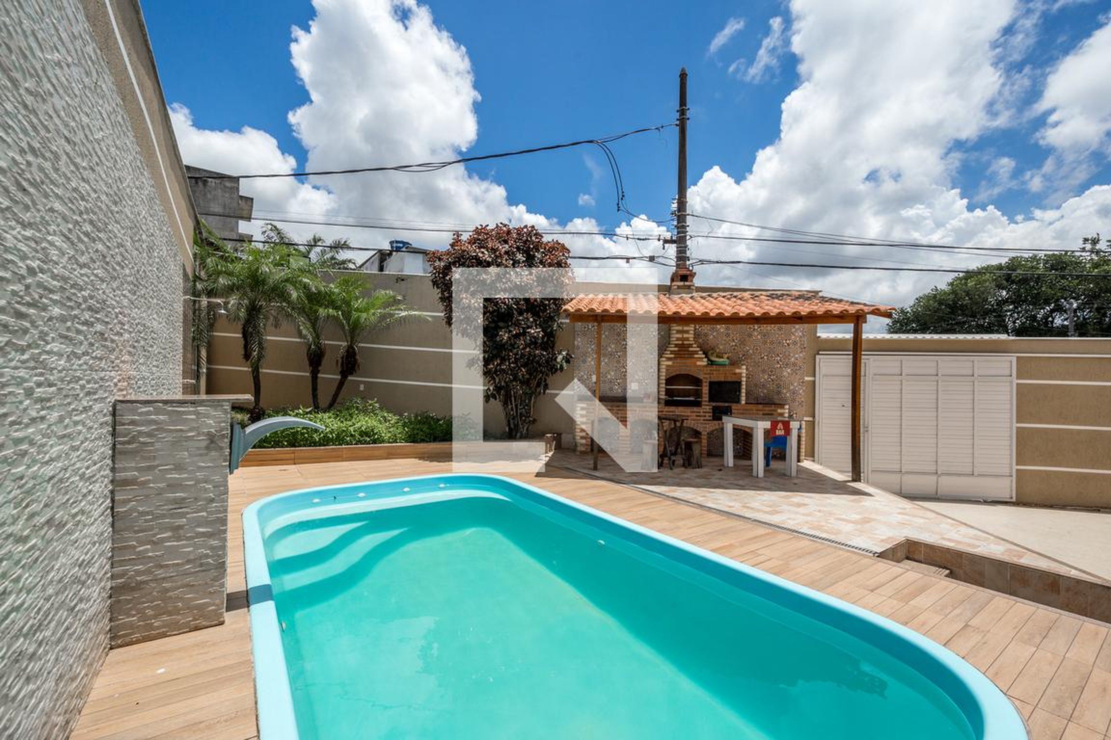 Piscina Condomínio em Rua Manicaria, 168