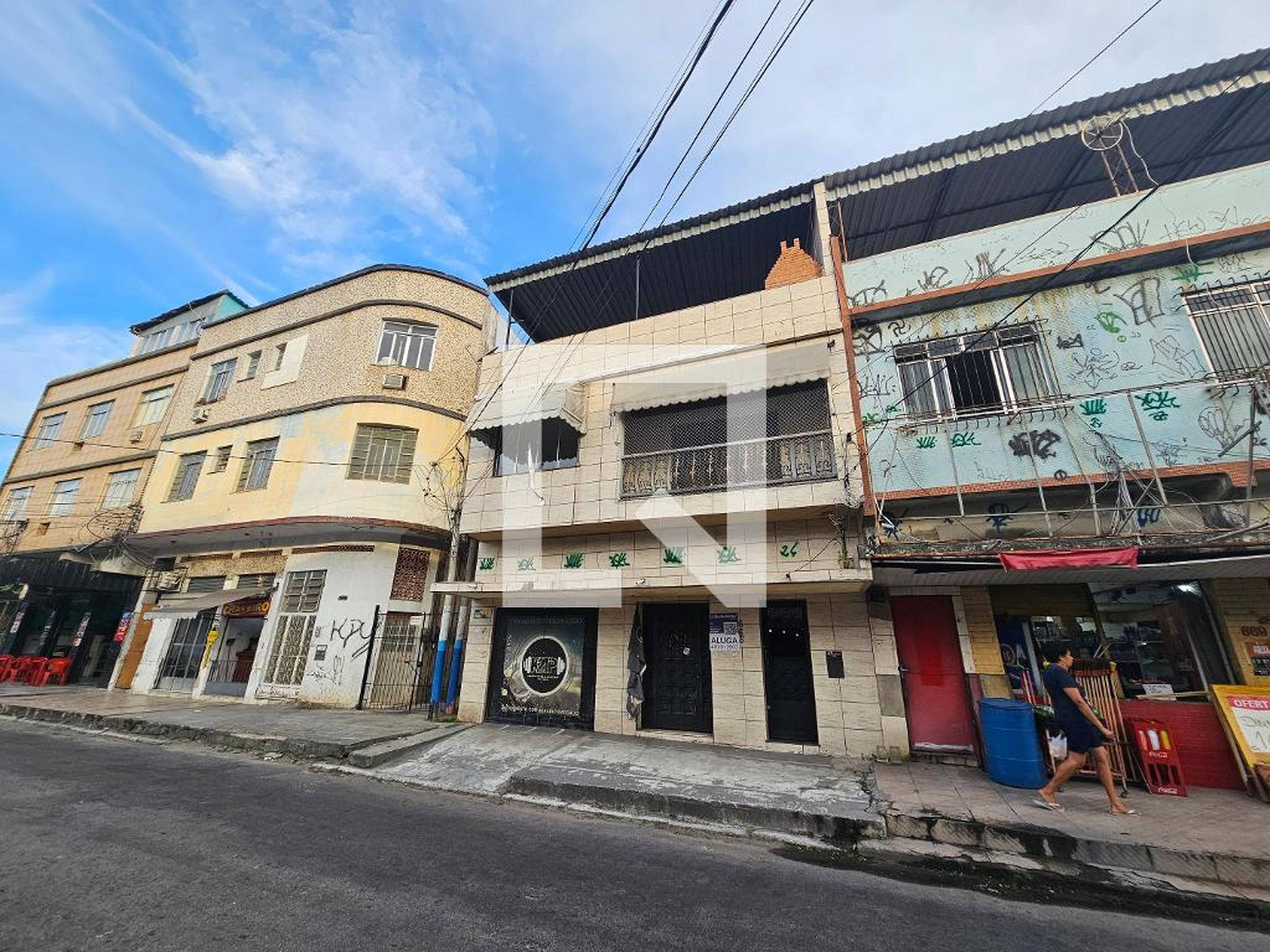 Fachada Condomínio em Estrada Senador Salgado Filho, 663