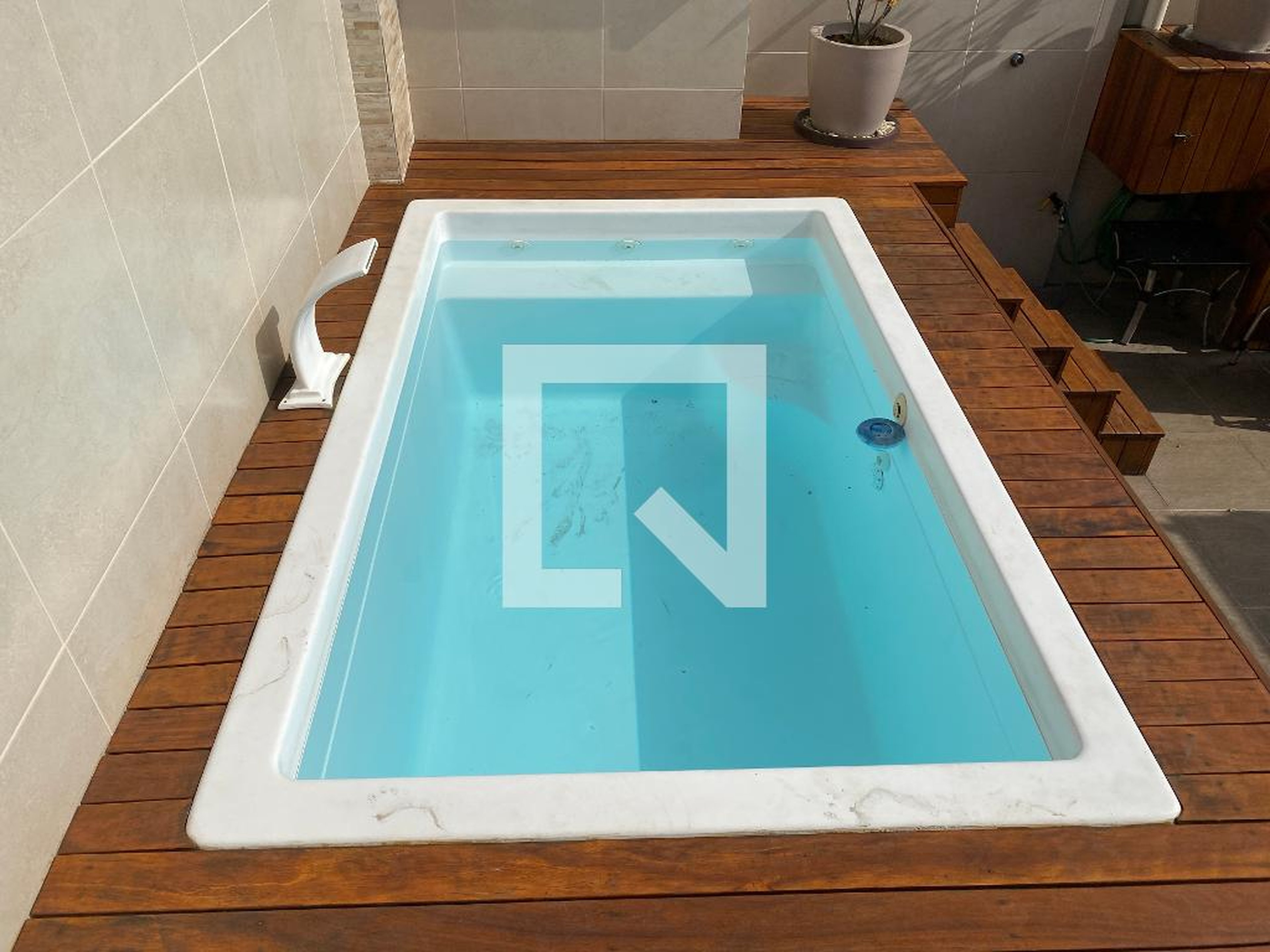 Piscina - Sol de Primavera