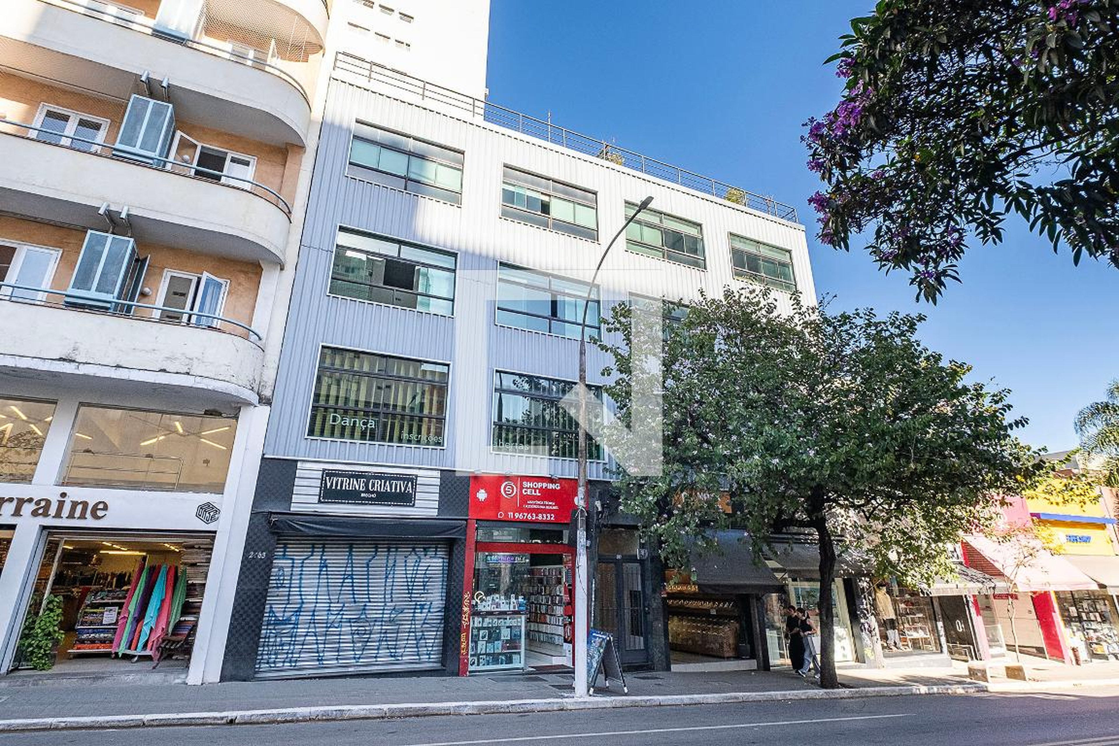 Fachada Condomínio em Rua Augusta, 2647
