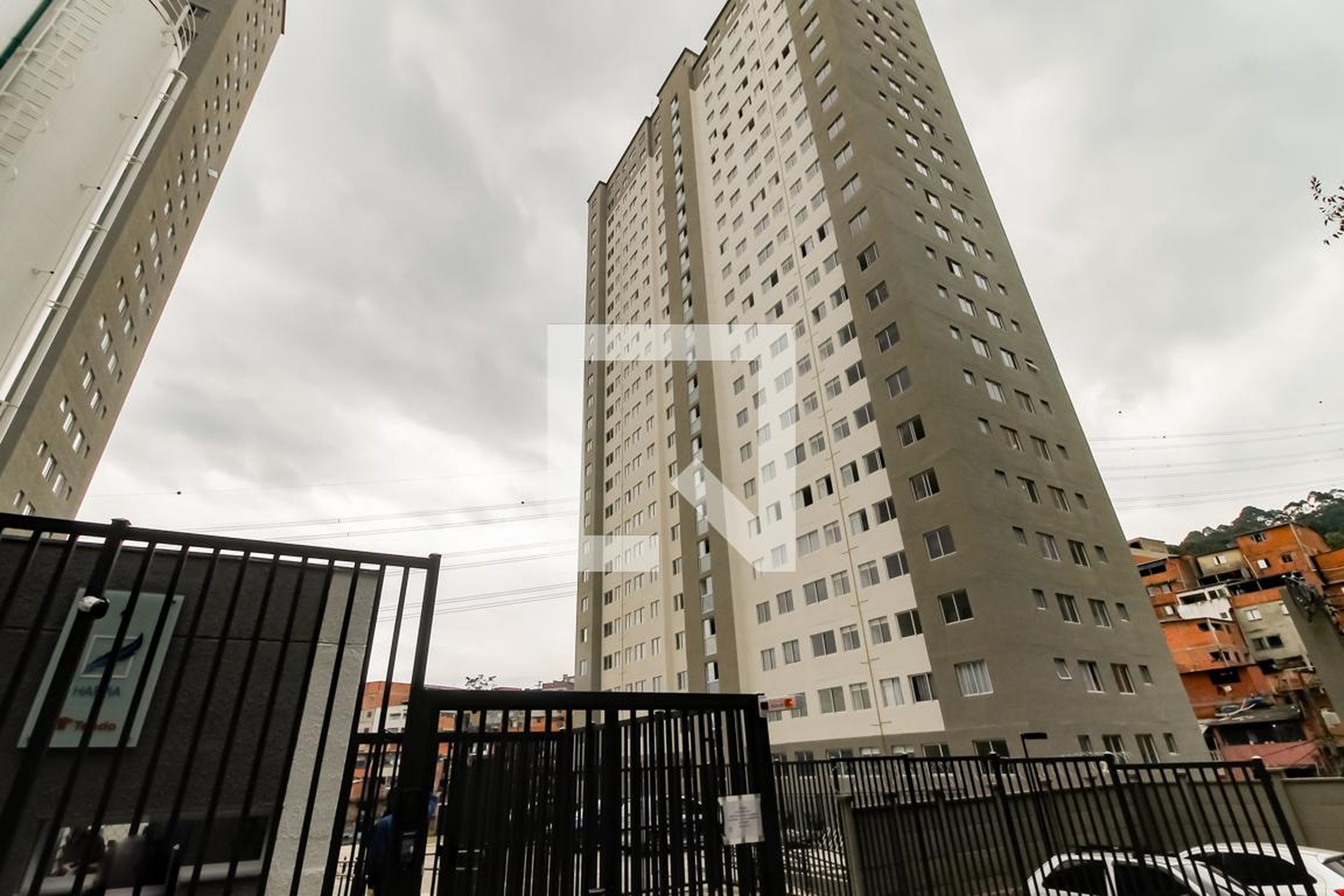 Fachada do Prédio Condomínio Harpia