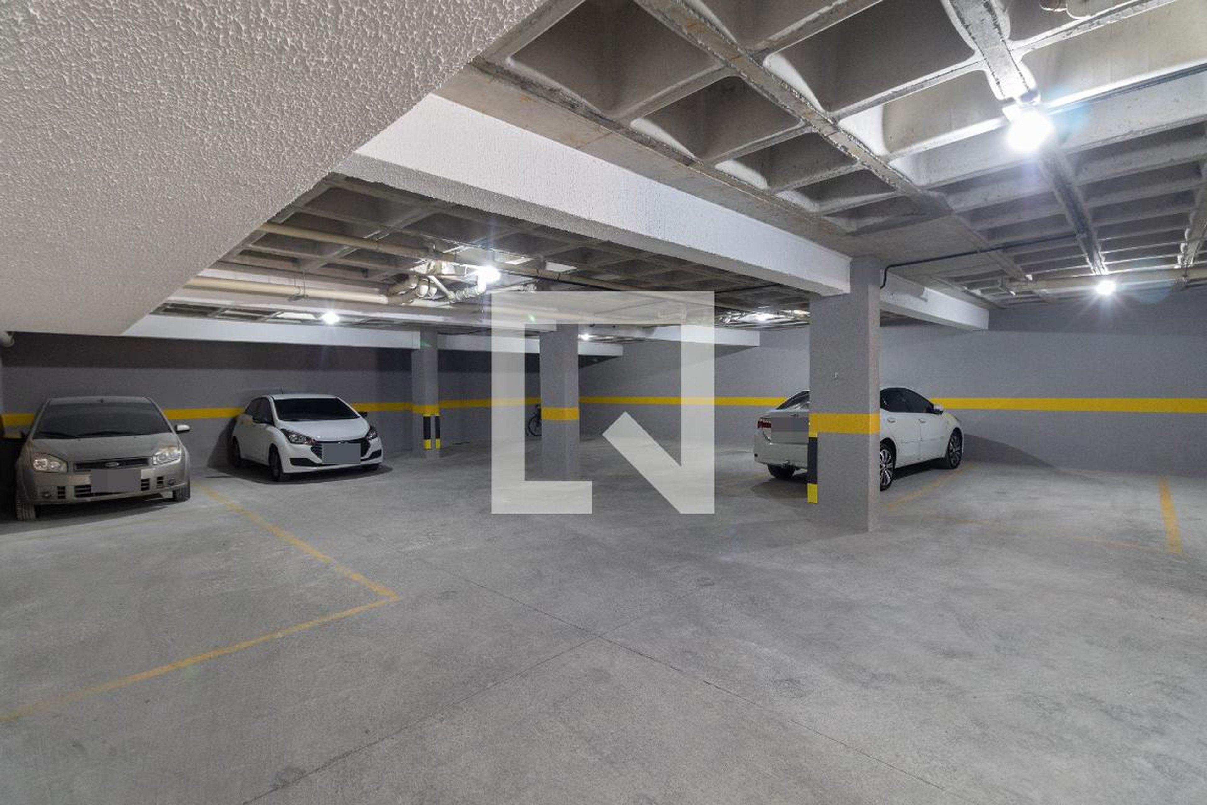 Estacionamento - Metrocasa Artur Alvim - NR