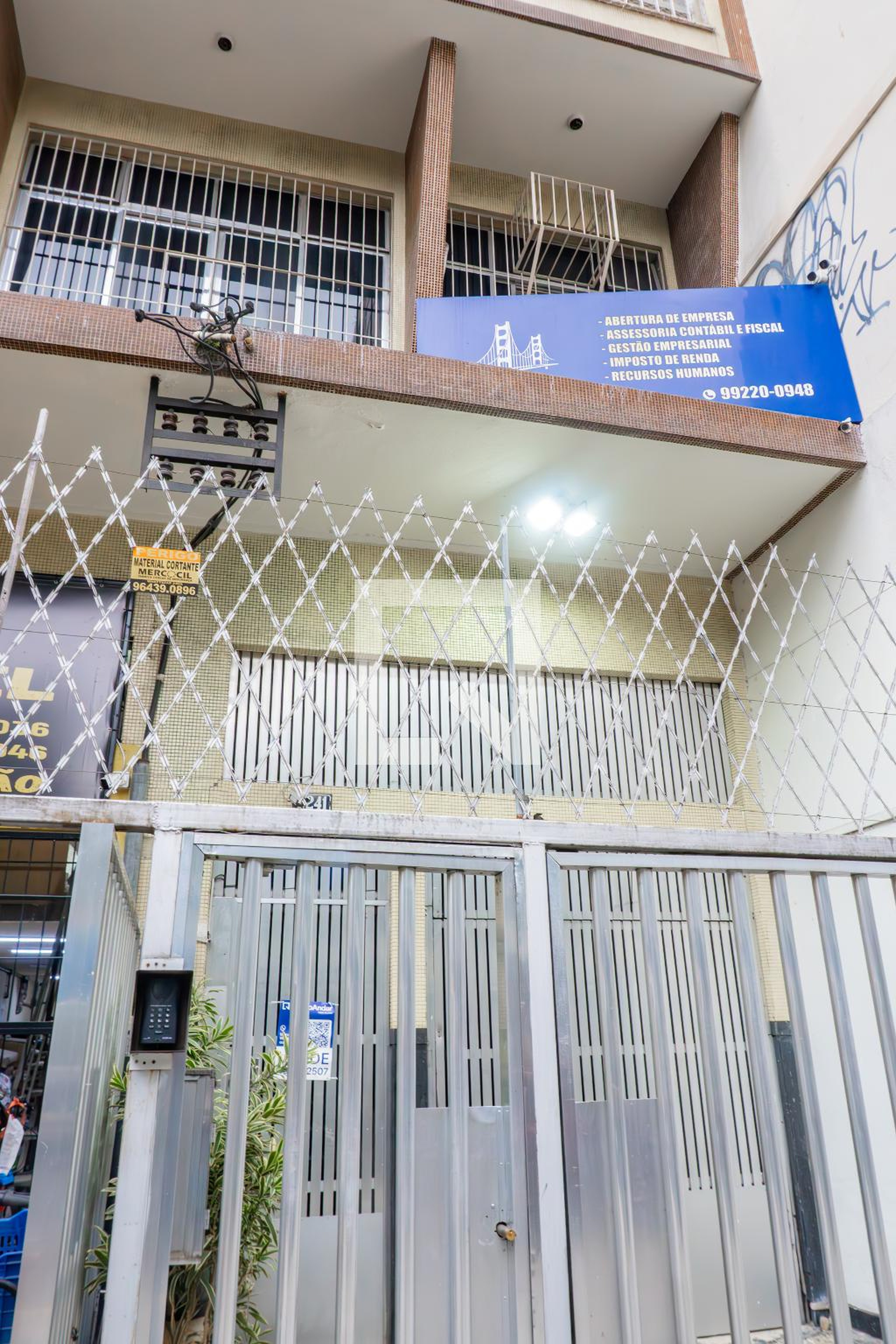 Fachada Condomínio em Boulevard 28 de Setembro, 241