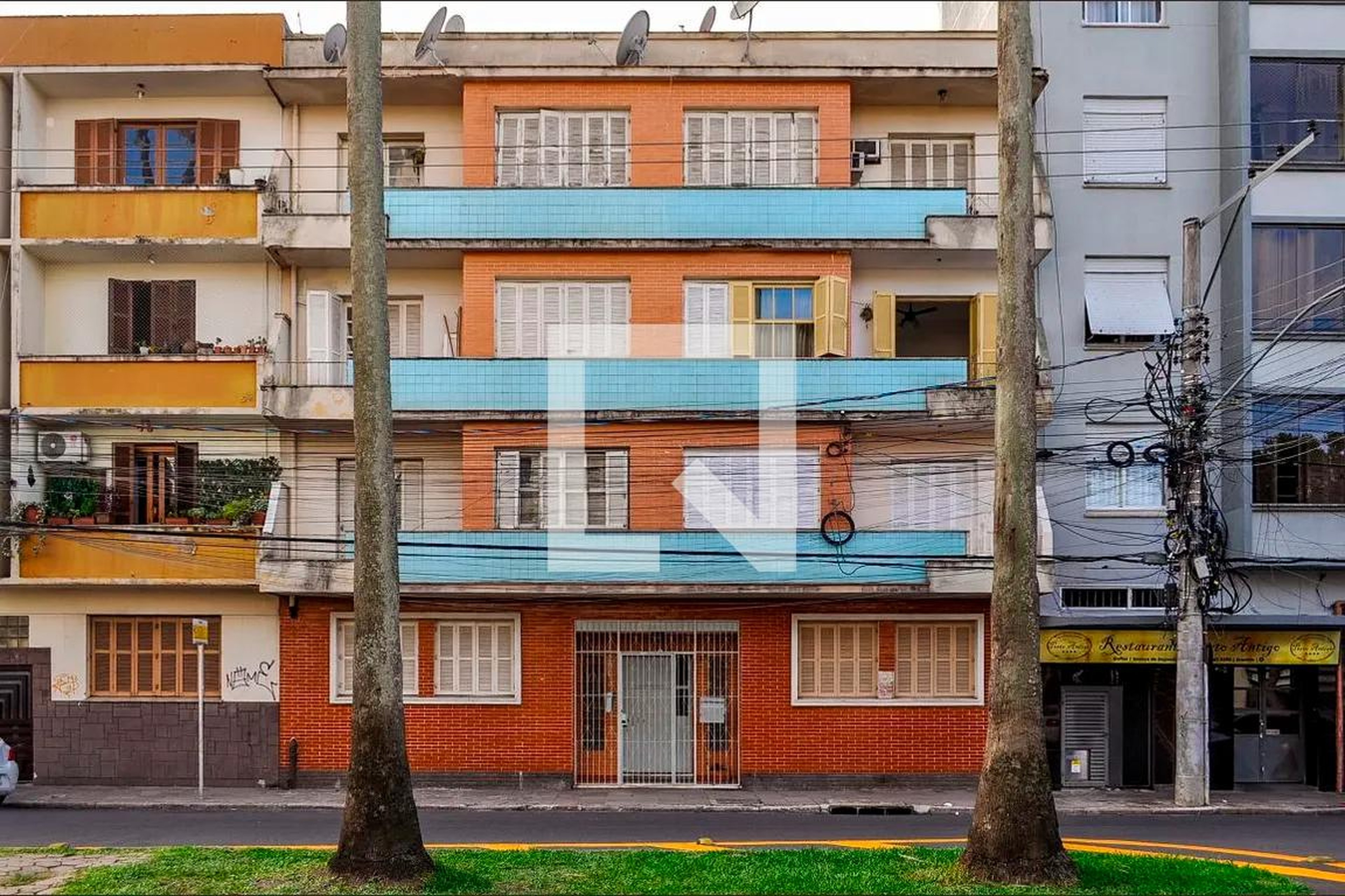 Fachada Edifício Edelweiss
