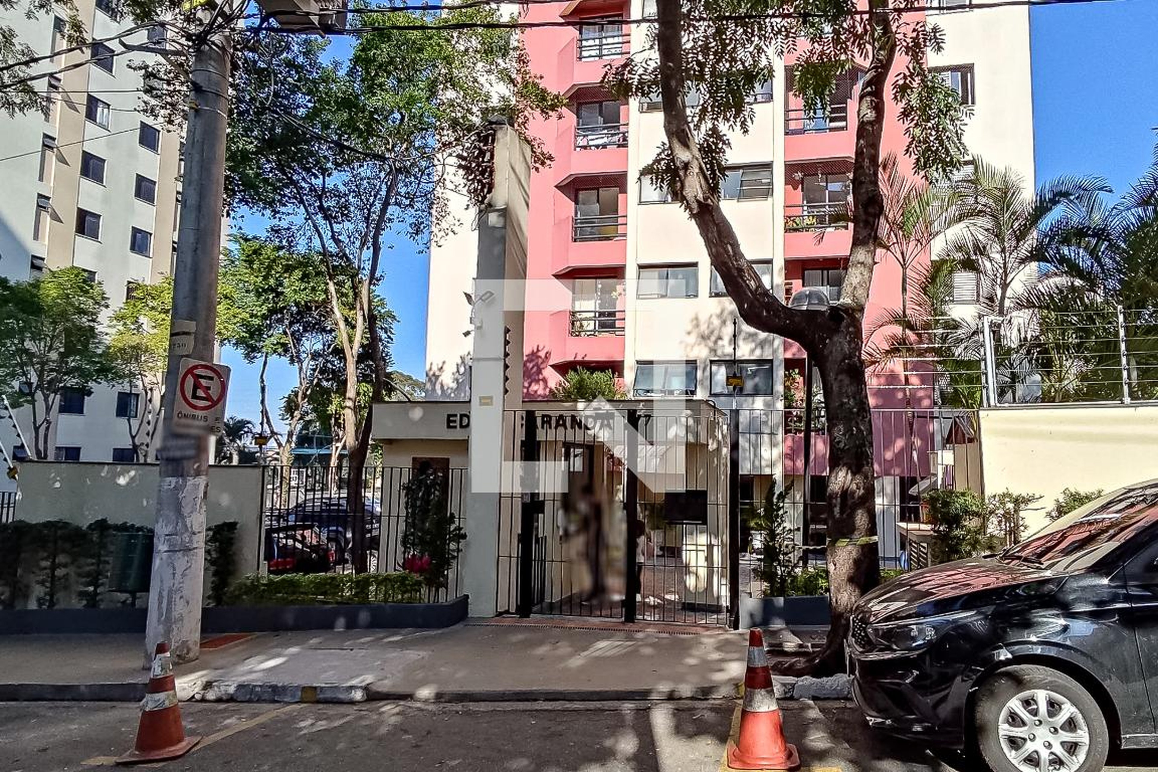 Fachada Edifício Jacarandá