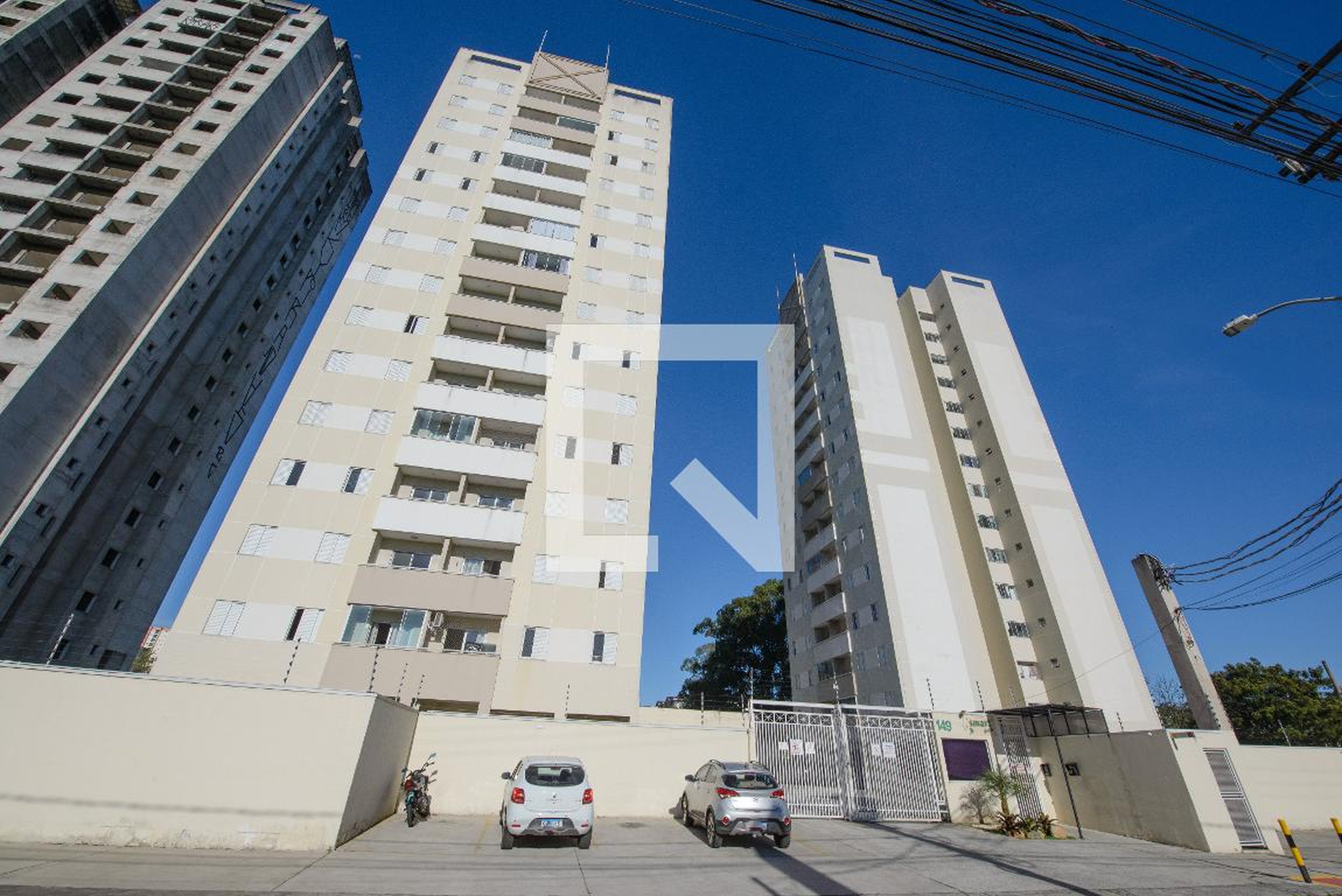 Fachada do Condomínio Condomínio Smart Family