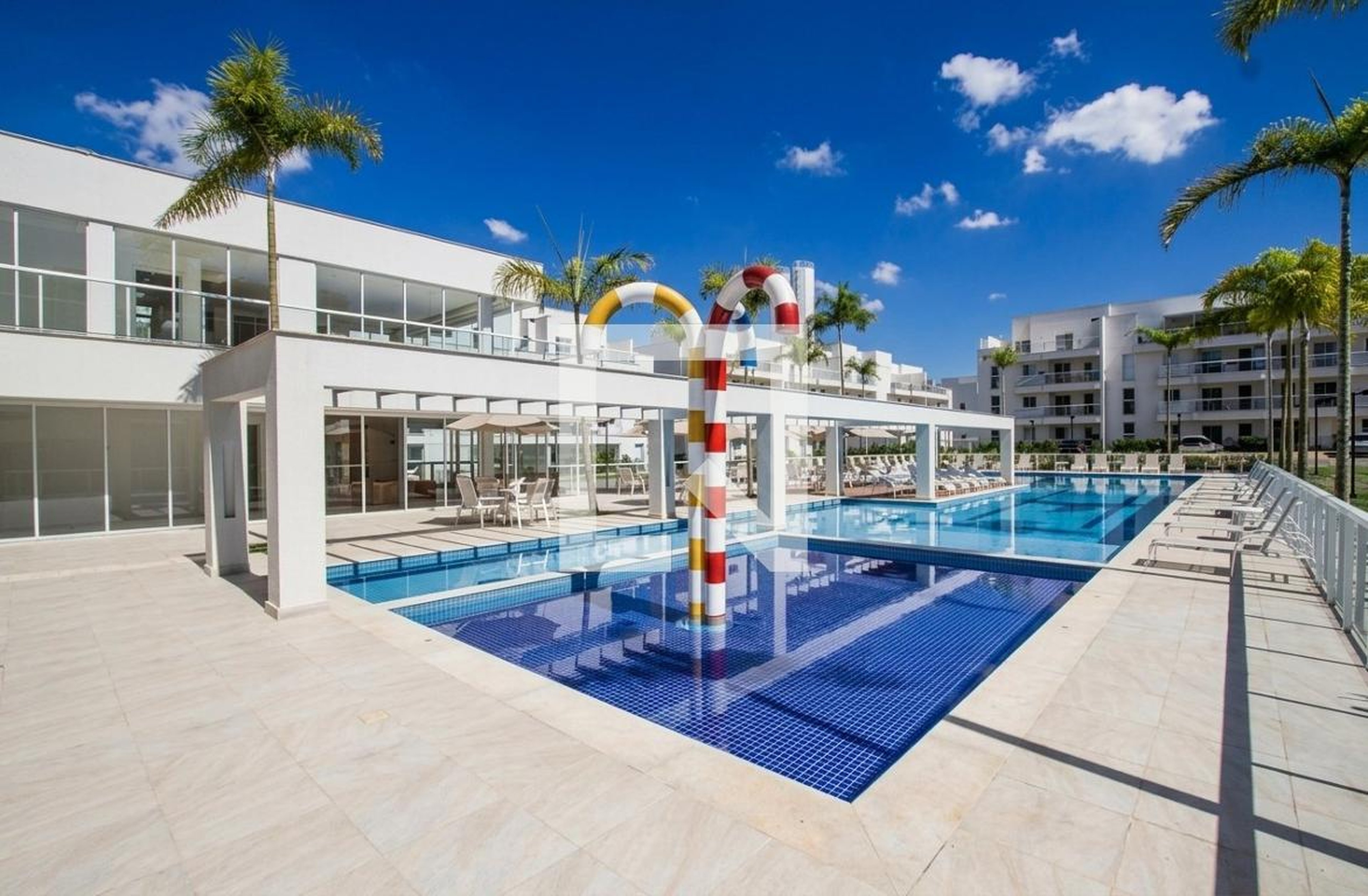 Piscina - Frontpark