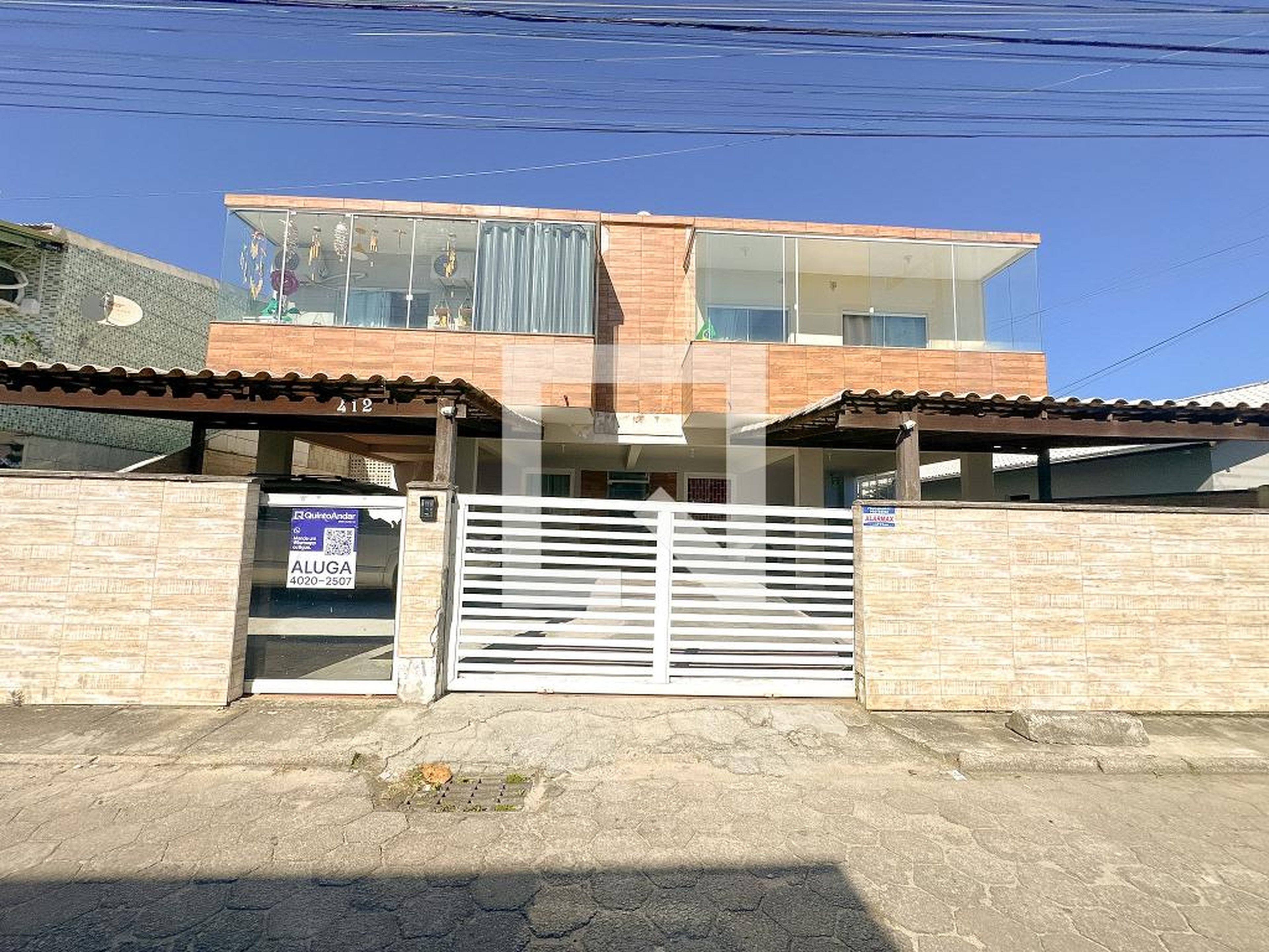 Fachada Condomínio em Rua dos Pinheiros, 412