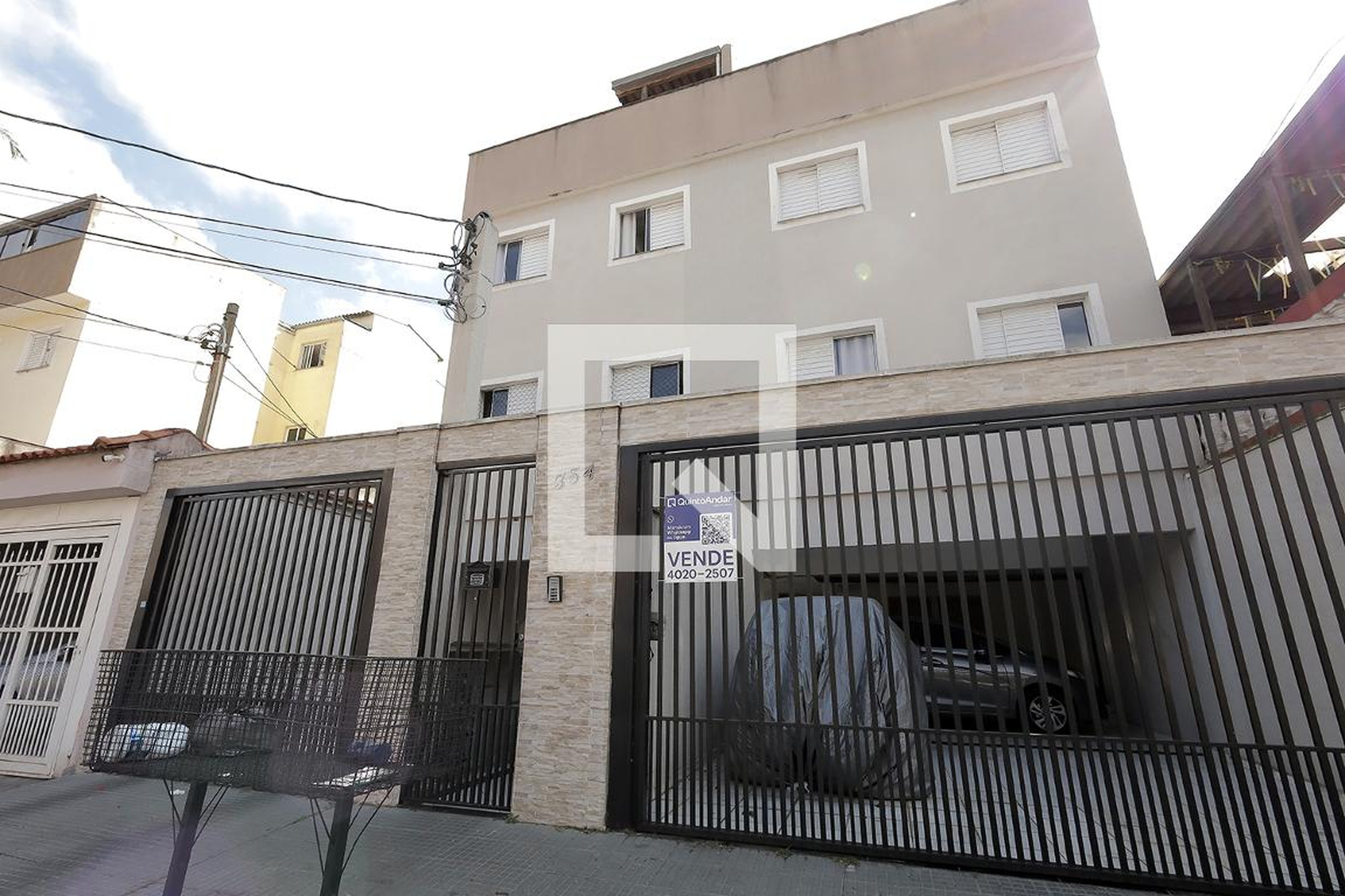 Fachada Condomínio em Rua Tomás de Carvalho, 354